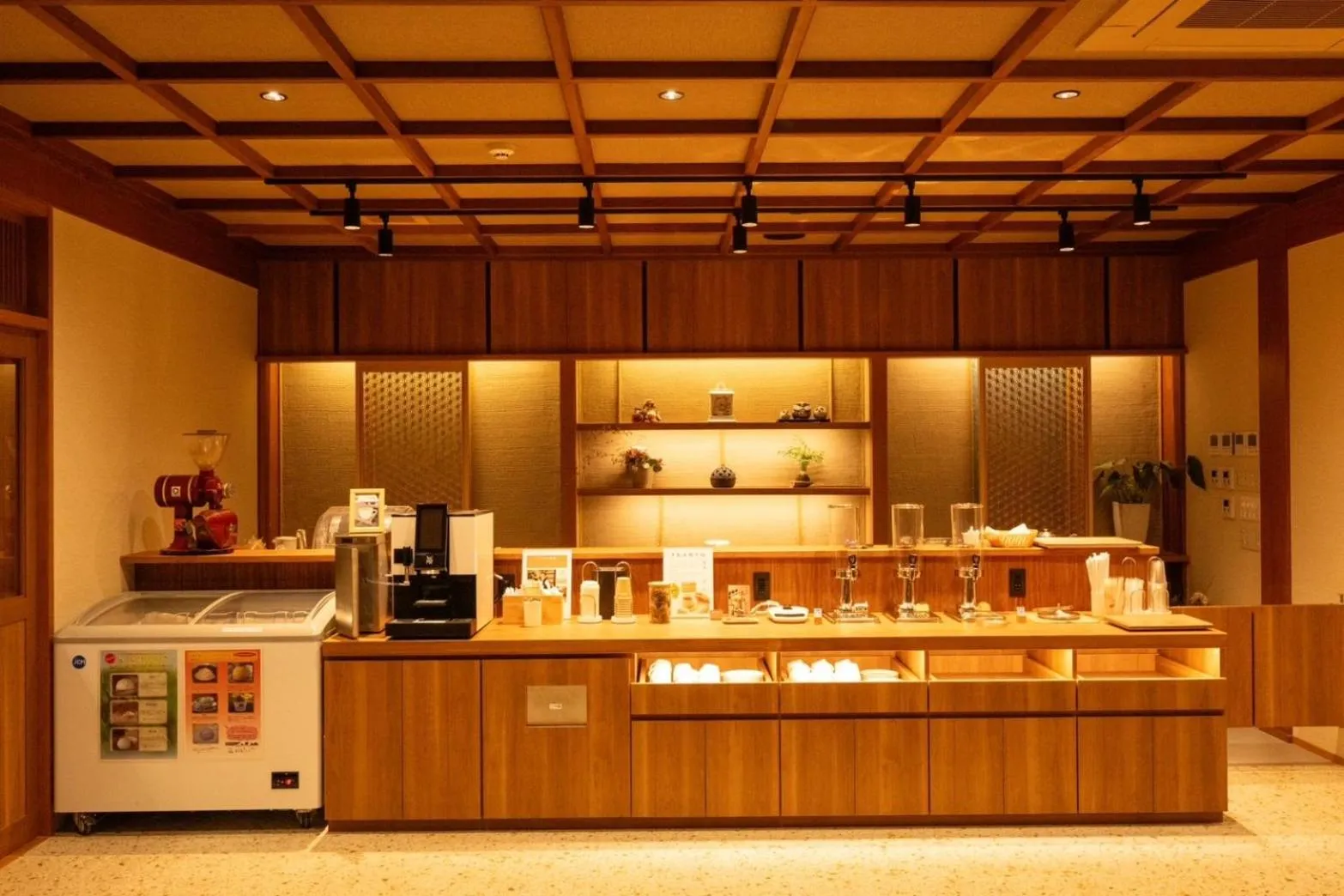 Communal lounge/ TV room in Dantokan Kikunoya