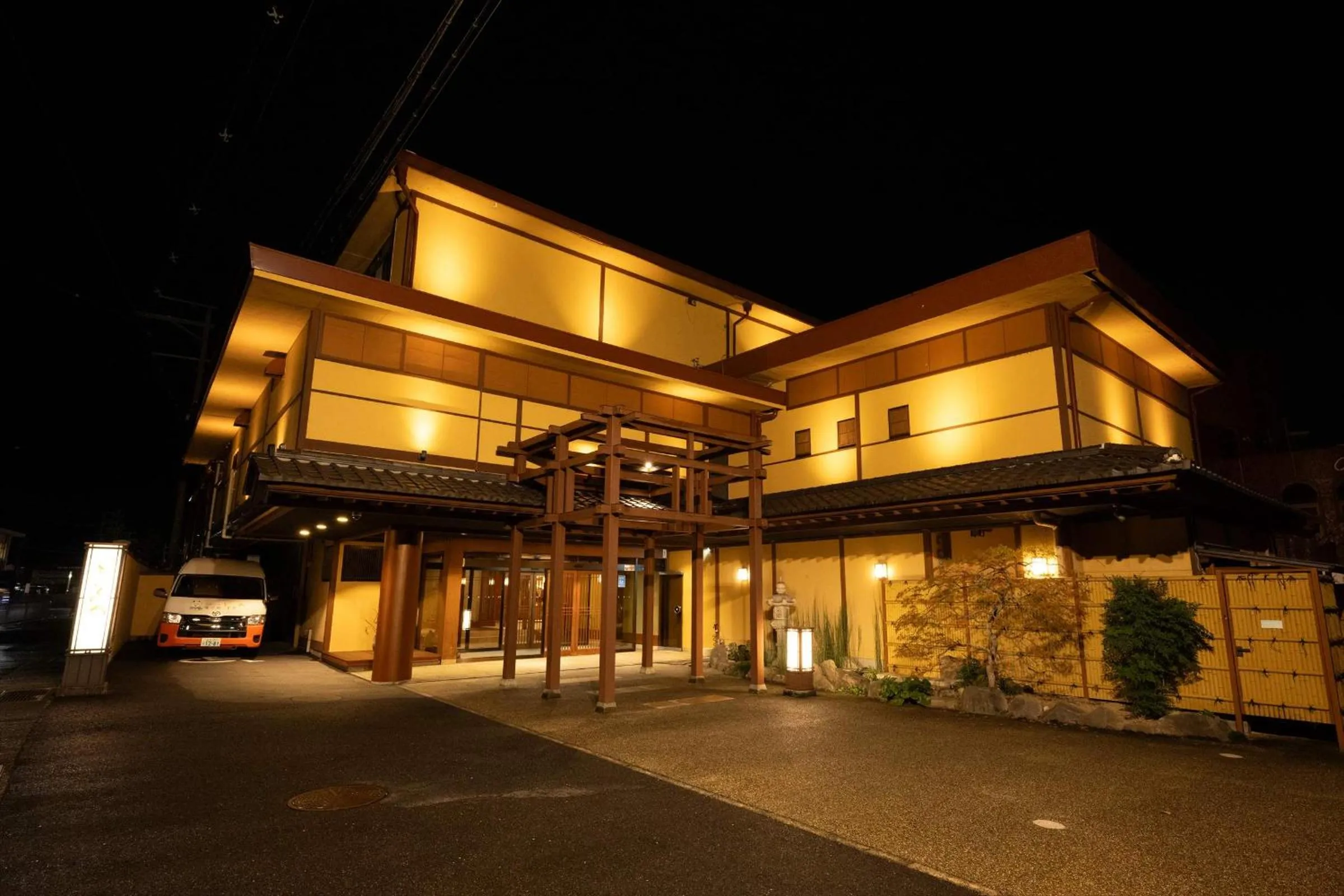 Property building in Dantokan Kikunoya