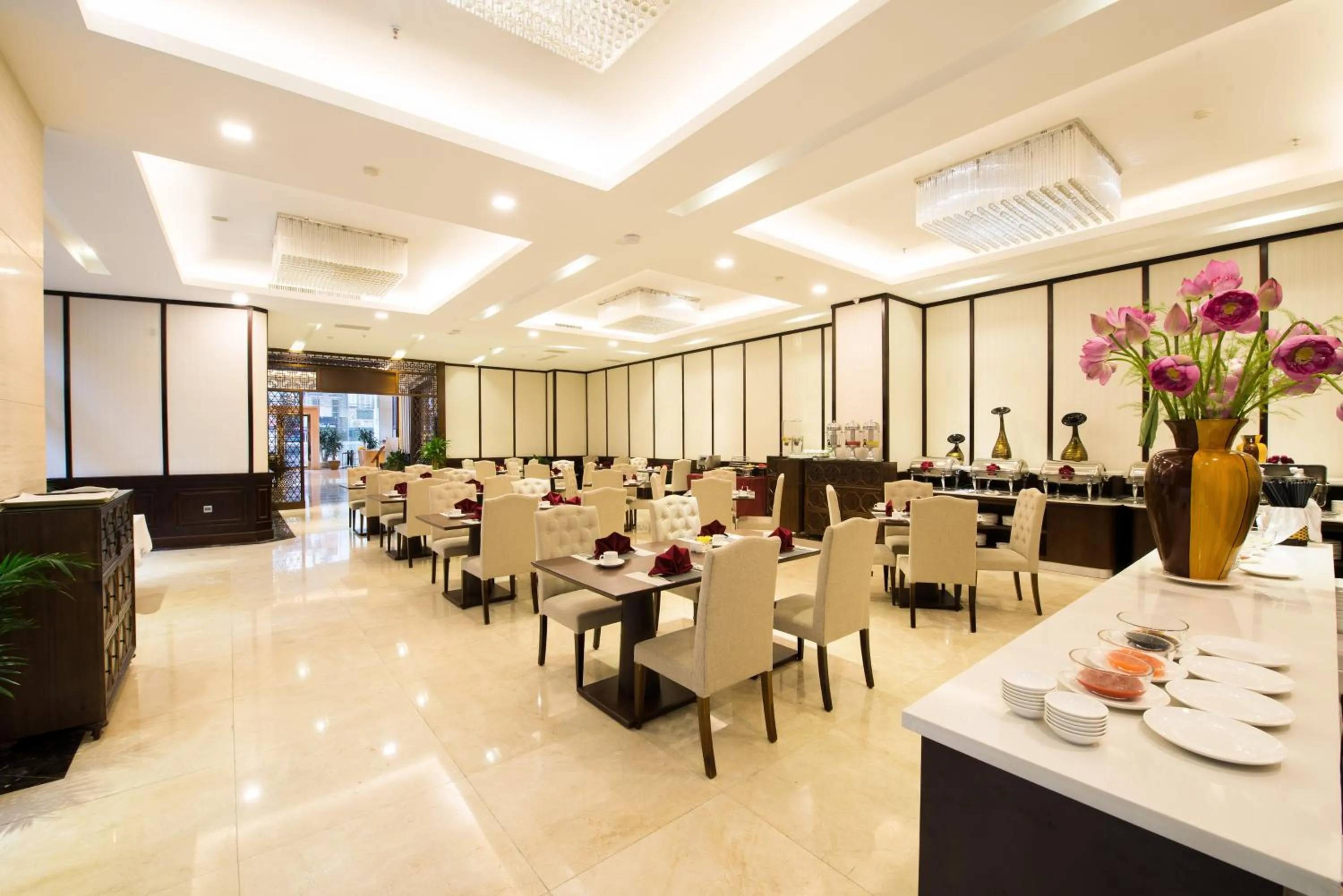 Restaurant/places to eat in Muong Thanh Hanoi Centre Hotel