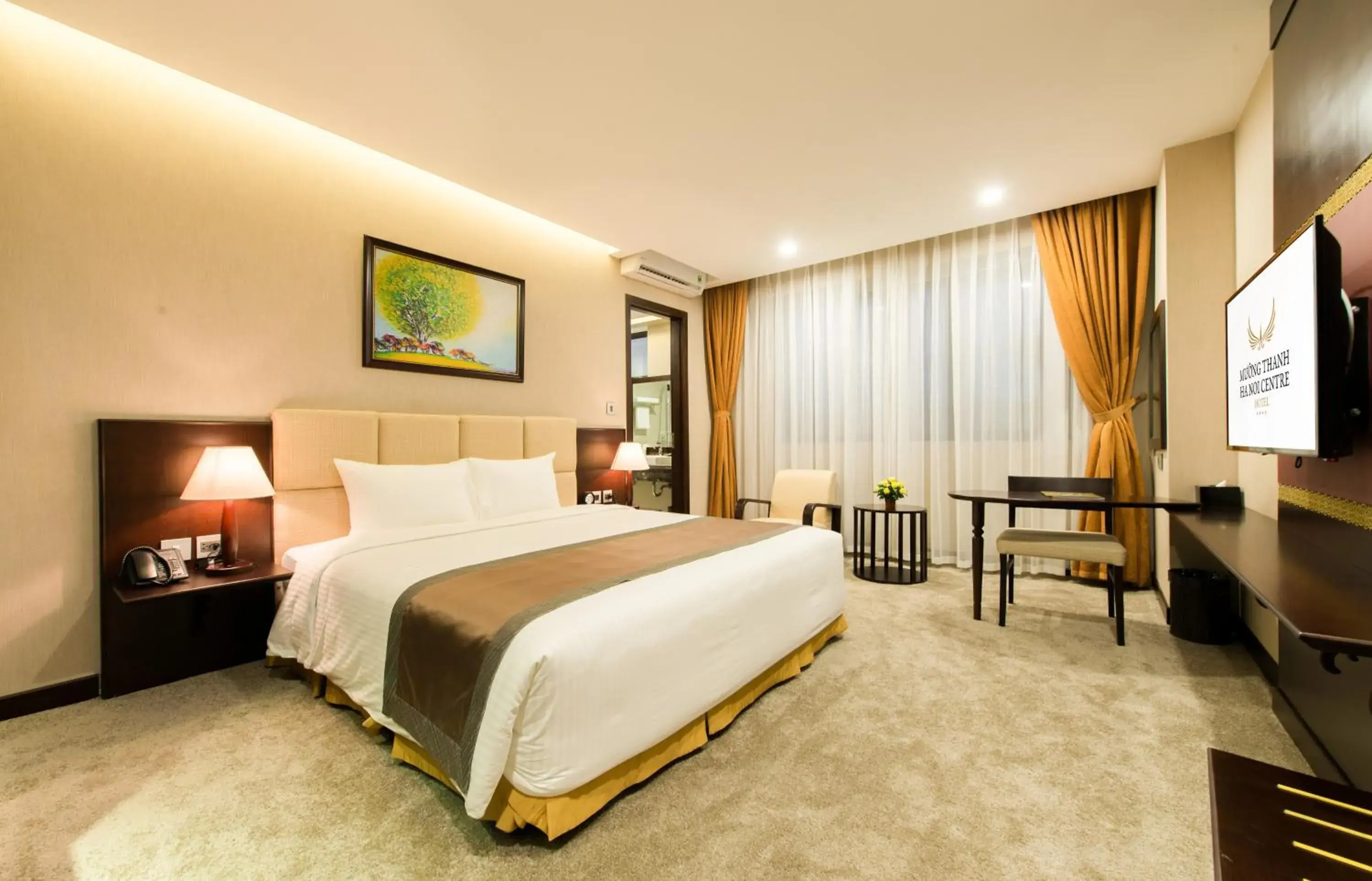 Superior Double Room - single occupancy in Muong Thanh Hanoi Centre Hotel Superior Double Room - single occupancy in Muong Thanh Hanoi Centre Hotel