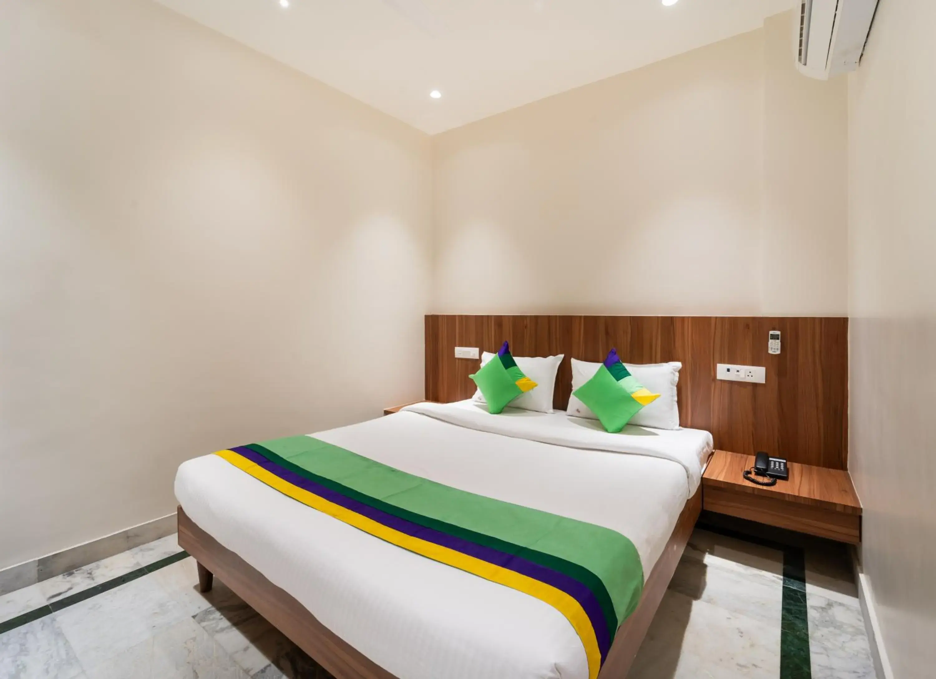 Bed in Treebo Kaveri Bed in Treebo Kaveri