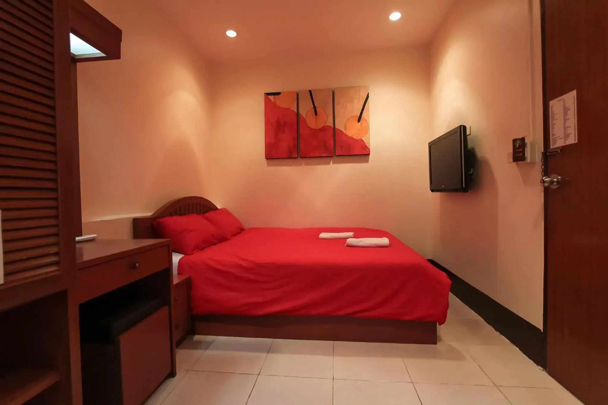 Bedroom, Bed in Walking Street Guest House Bedroom, Bed in Walking Street Guest House