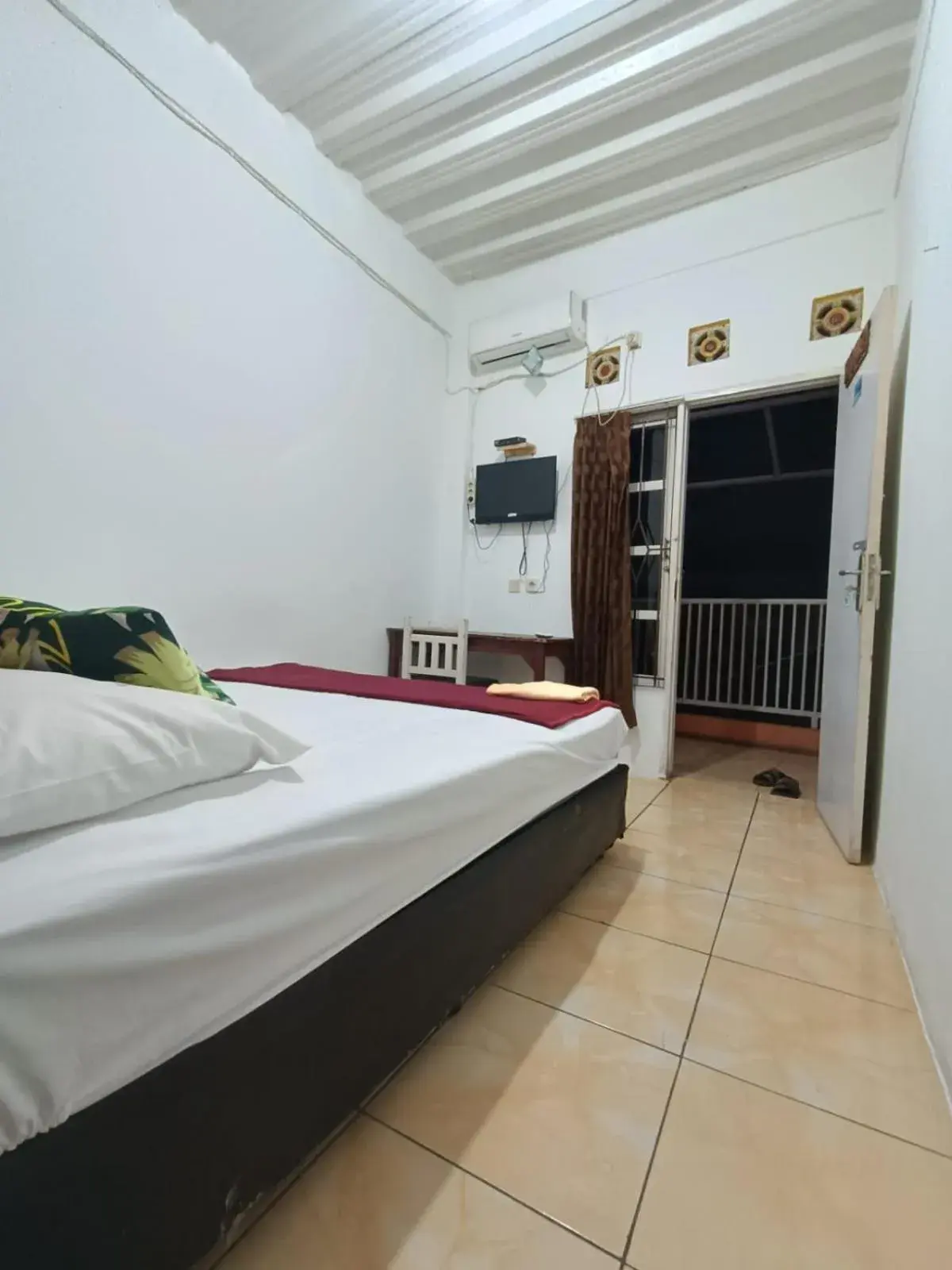 Double Room in PTS Homestay Syariah Double Room in PTS Homestay Syariah