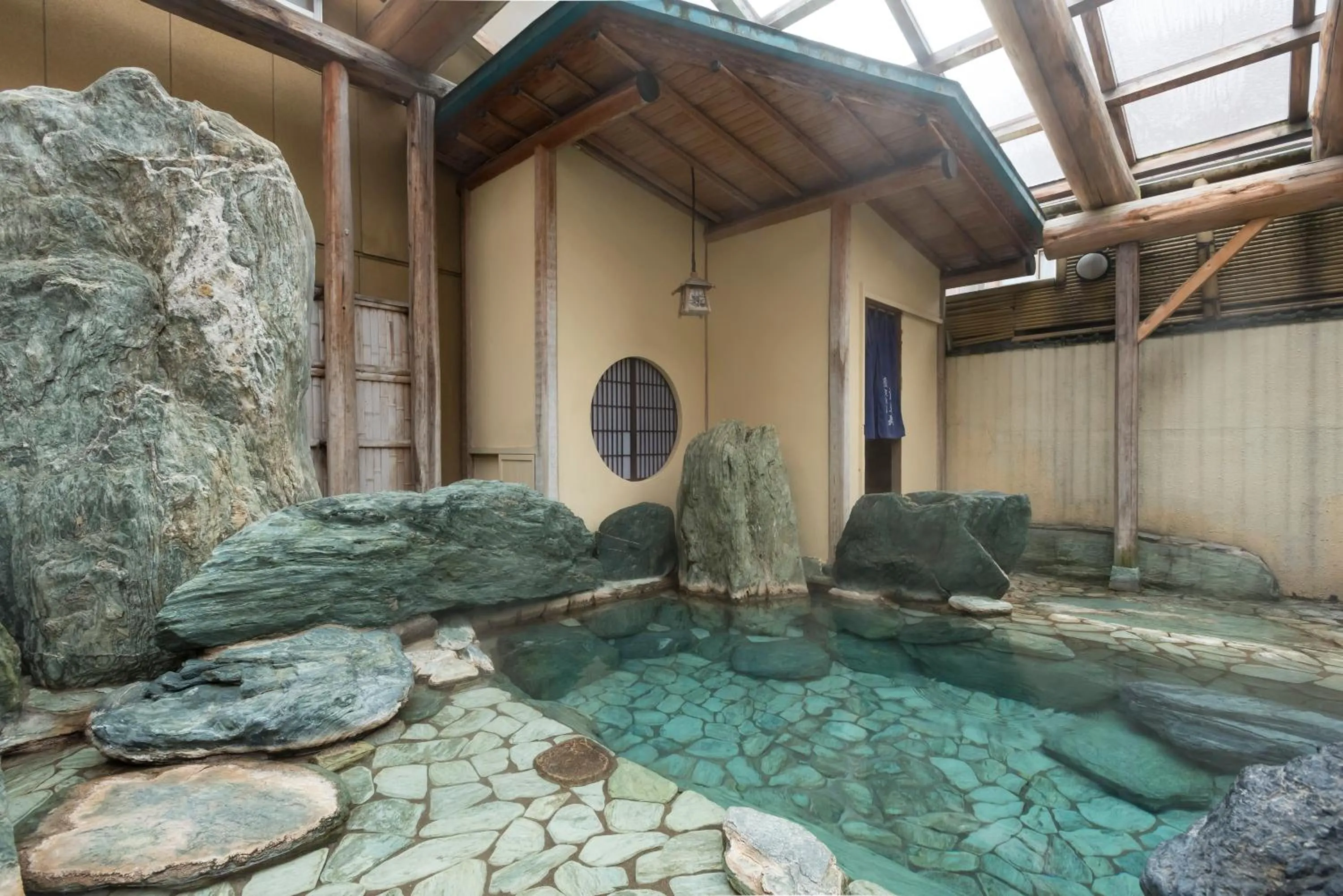 Open Air Bath in Awara Grand Hotel