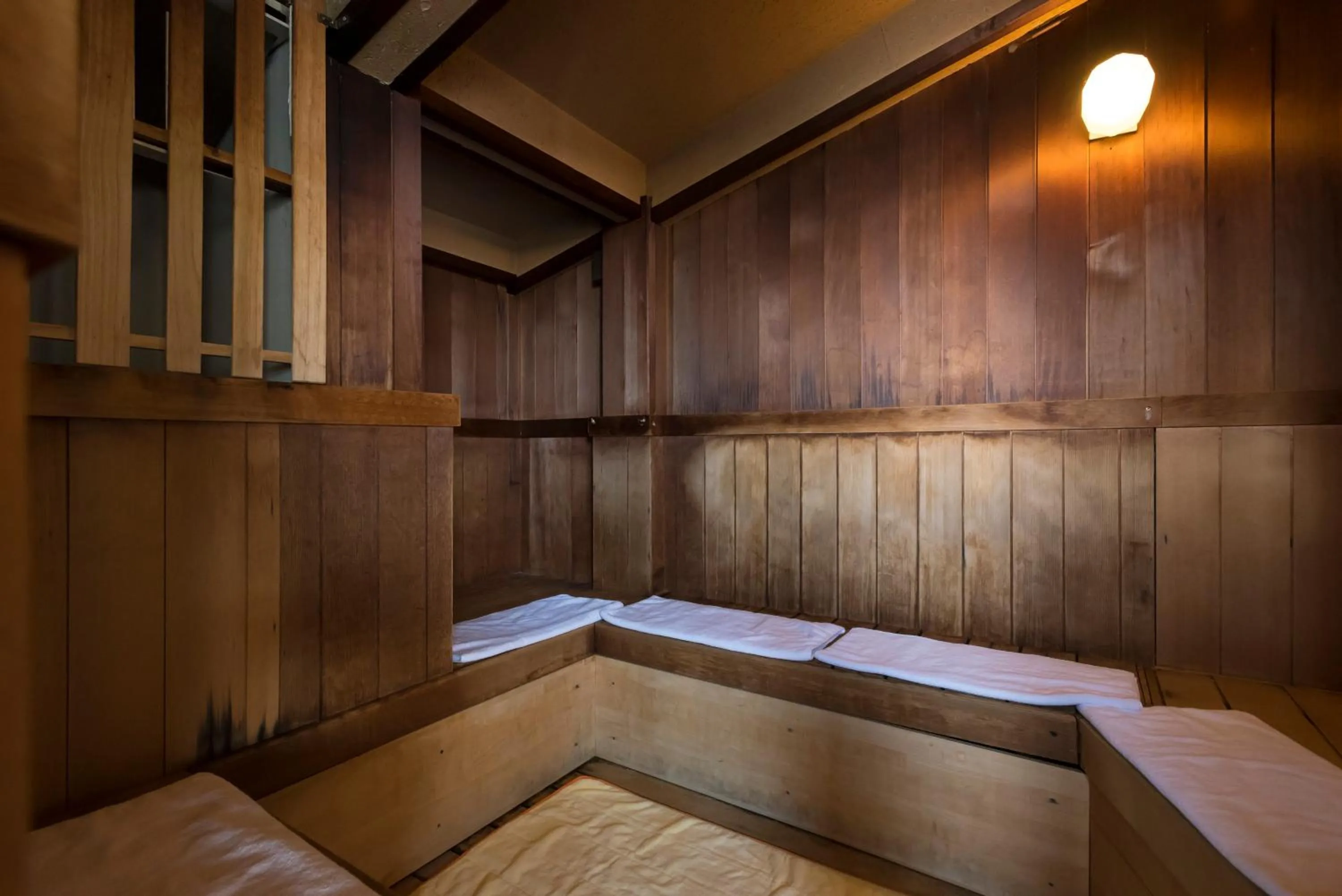 Sauna in Awara Grand Hotel