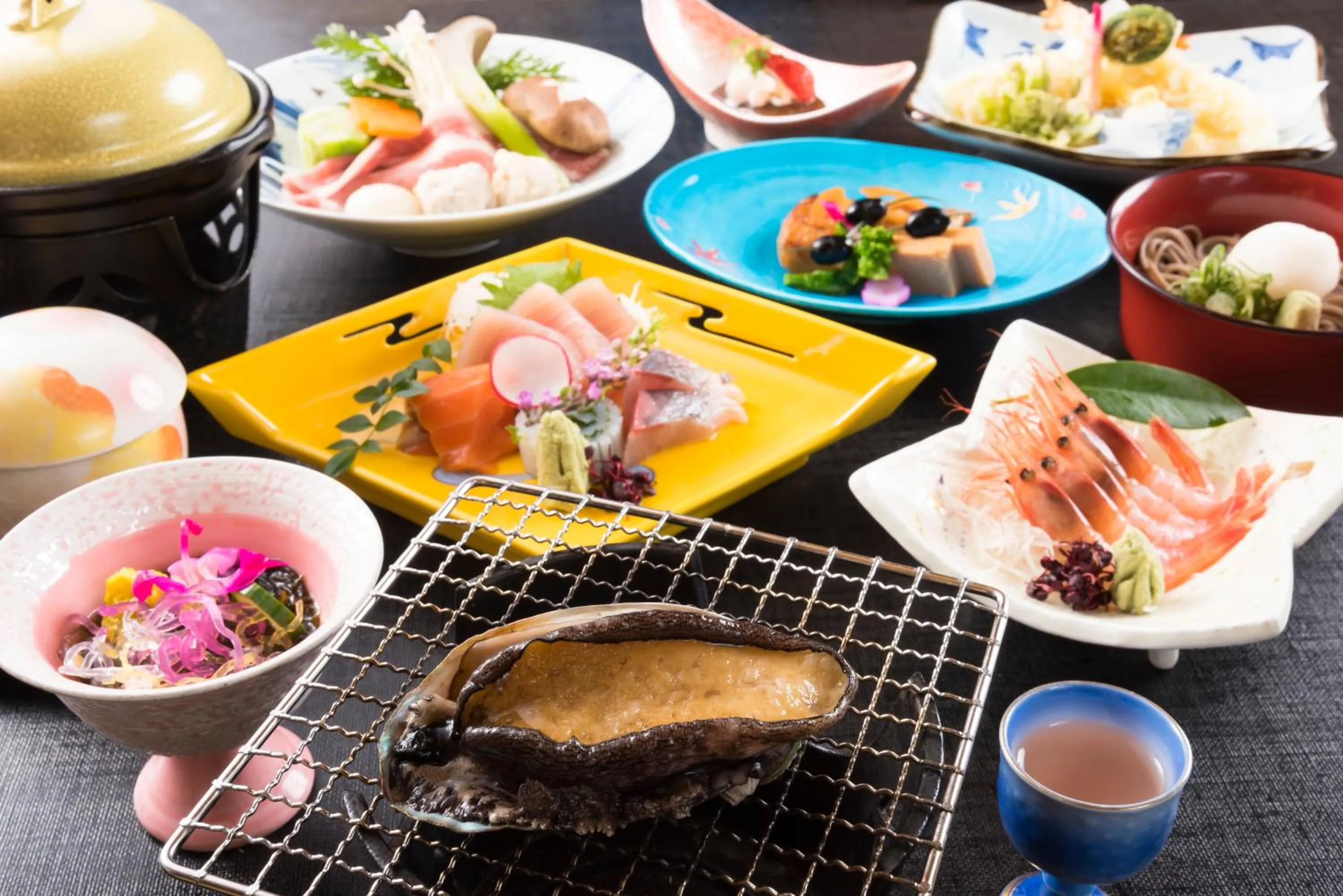 Dinner in Awara Grand Hotel