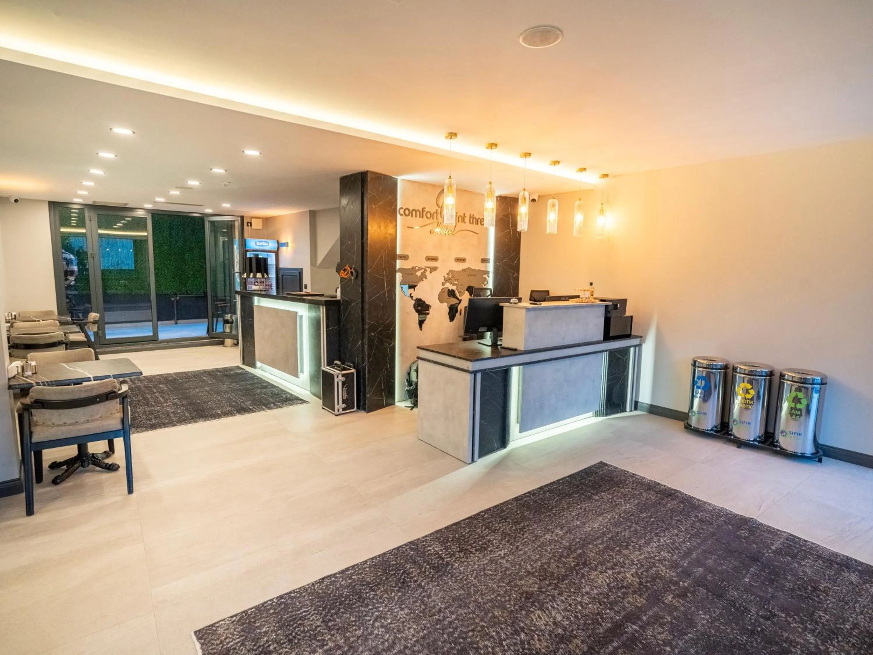 Lobby or reception in Modernlux Hotel