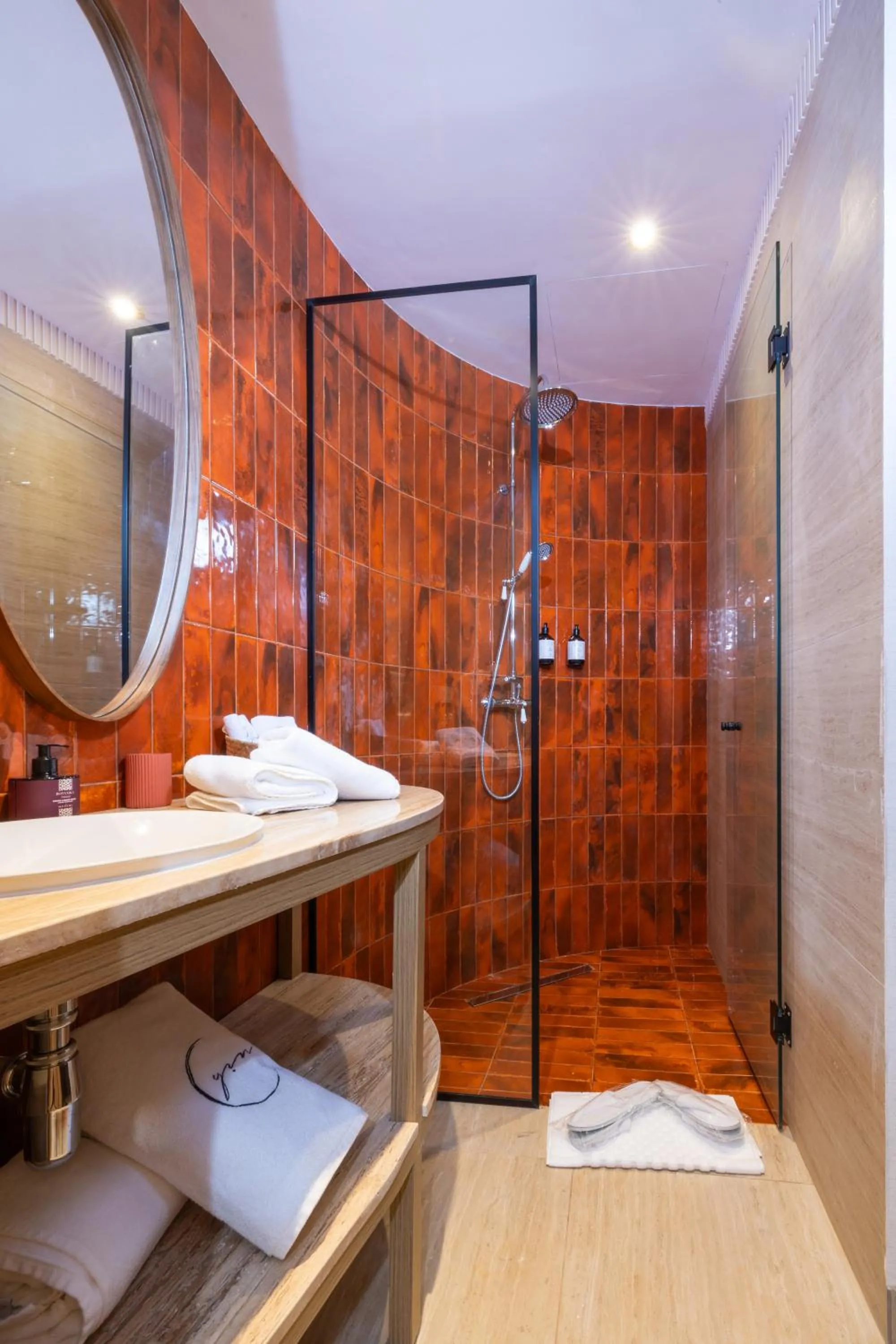 Shopping Area in Yin Hotel & Spa