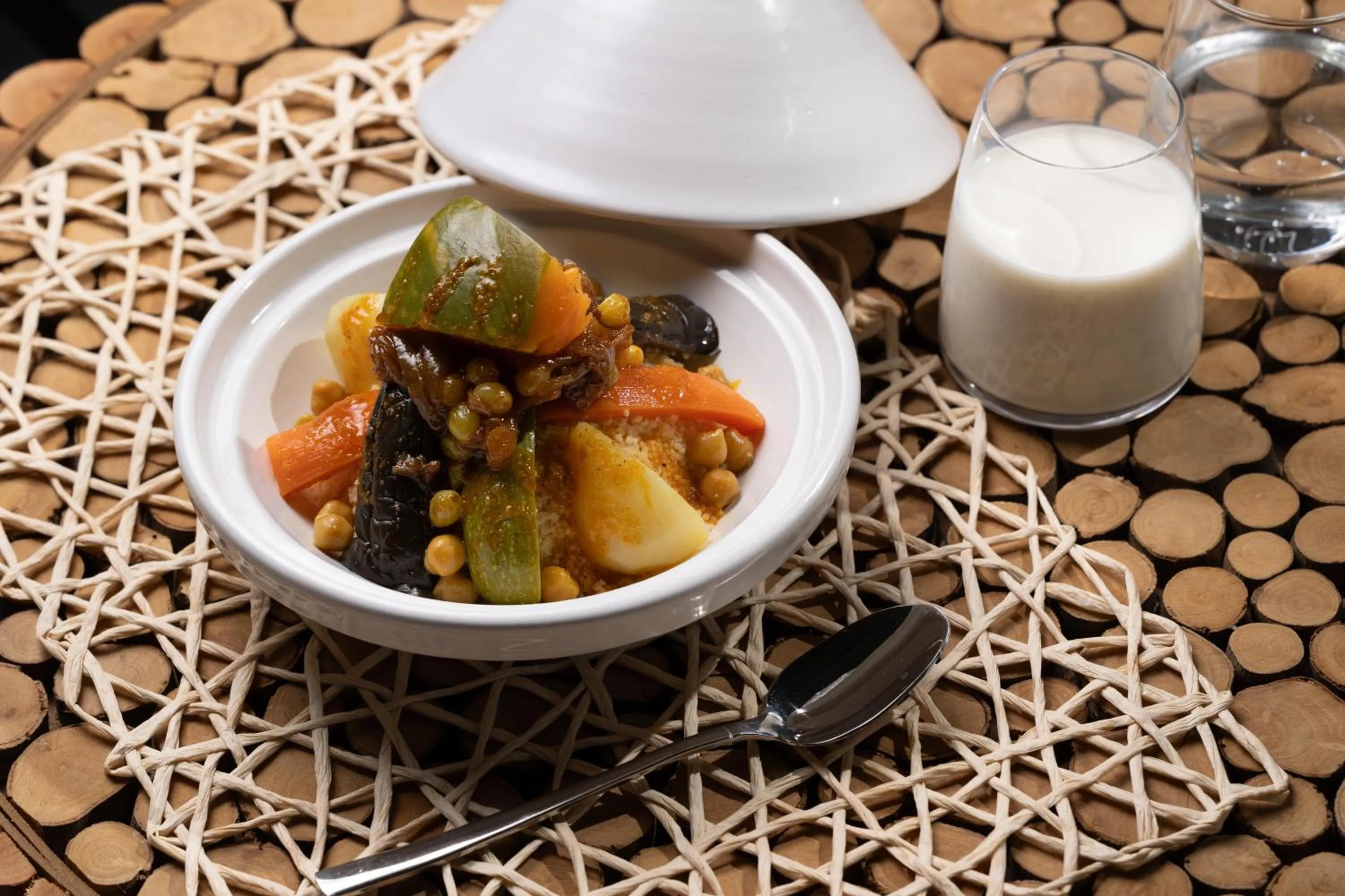 Food and drinks in Yin Hotel & Spa