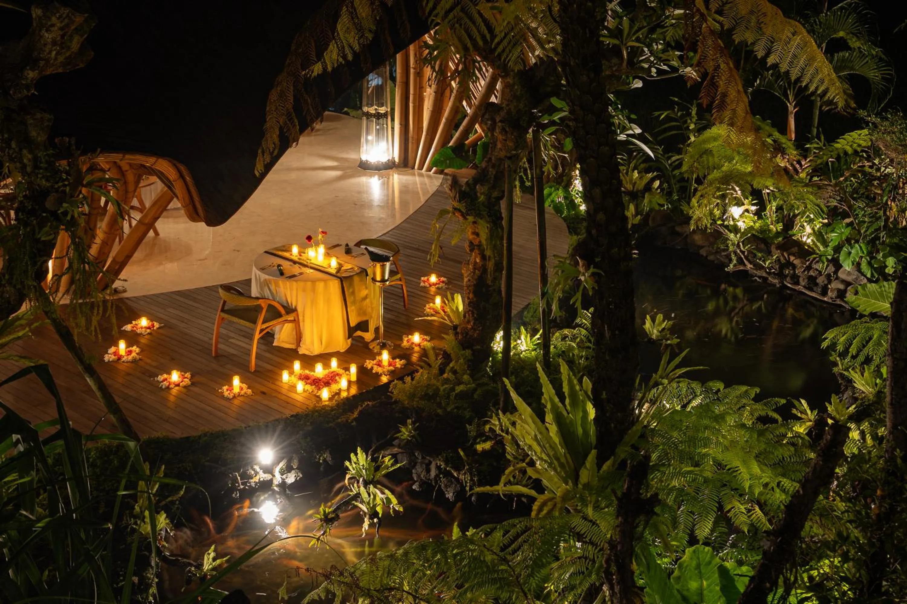 Night in E Sanctuary Resort Ubud