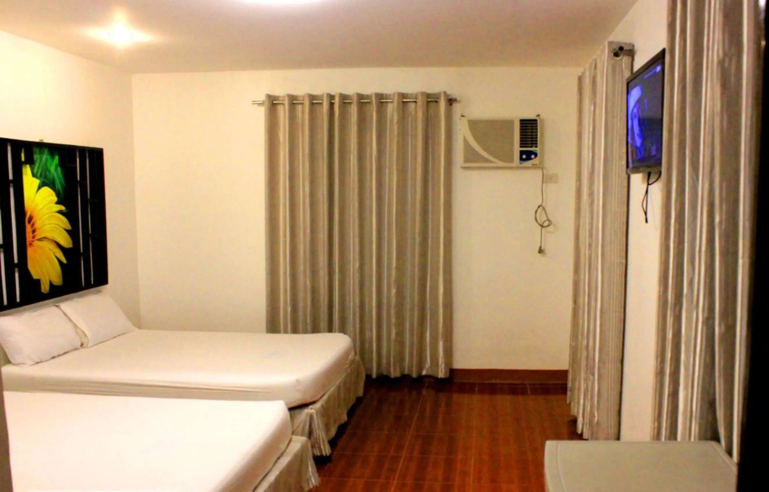 Photo of the whole room, Bed in Bakasyunan Resort and Conference Center - Tanay