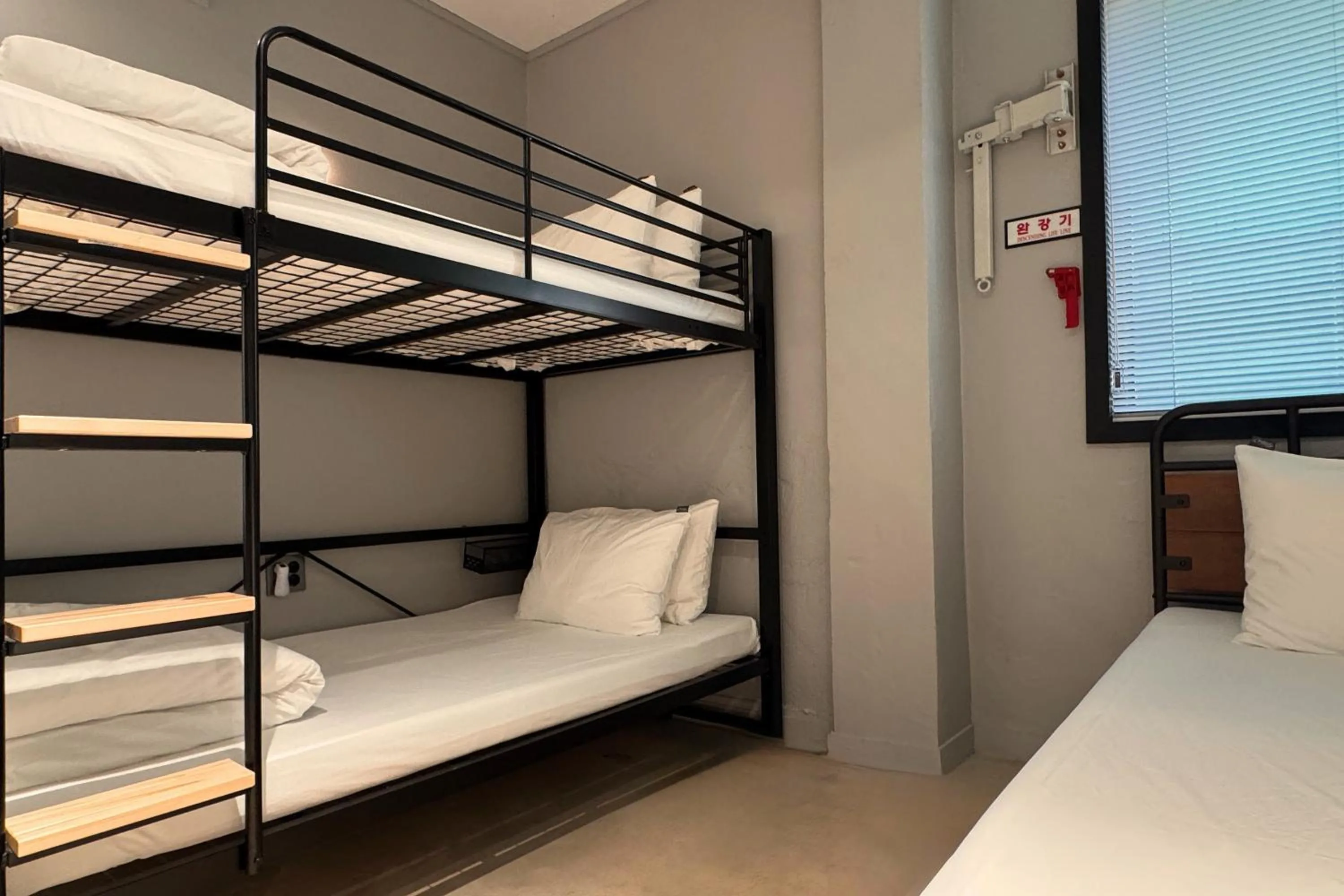 Decorative detail, Bed in Original Backpackers