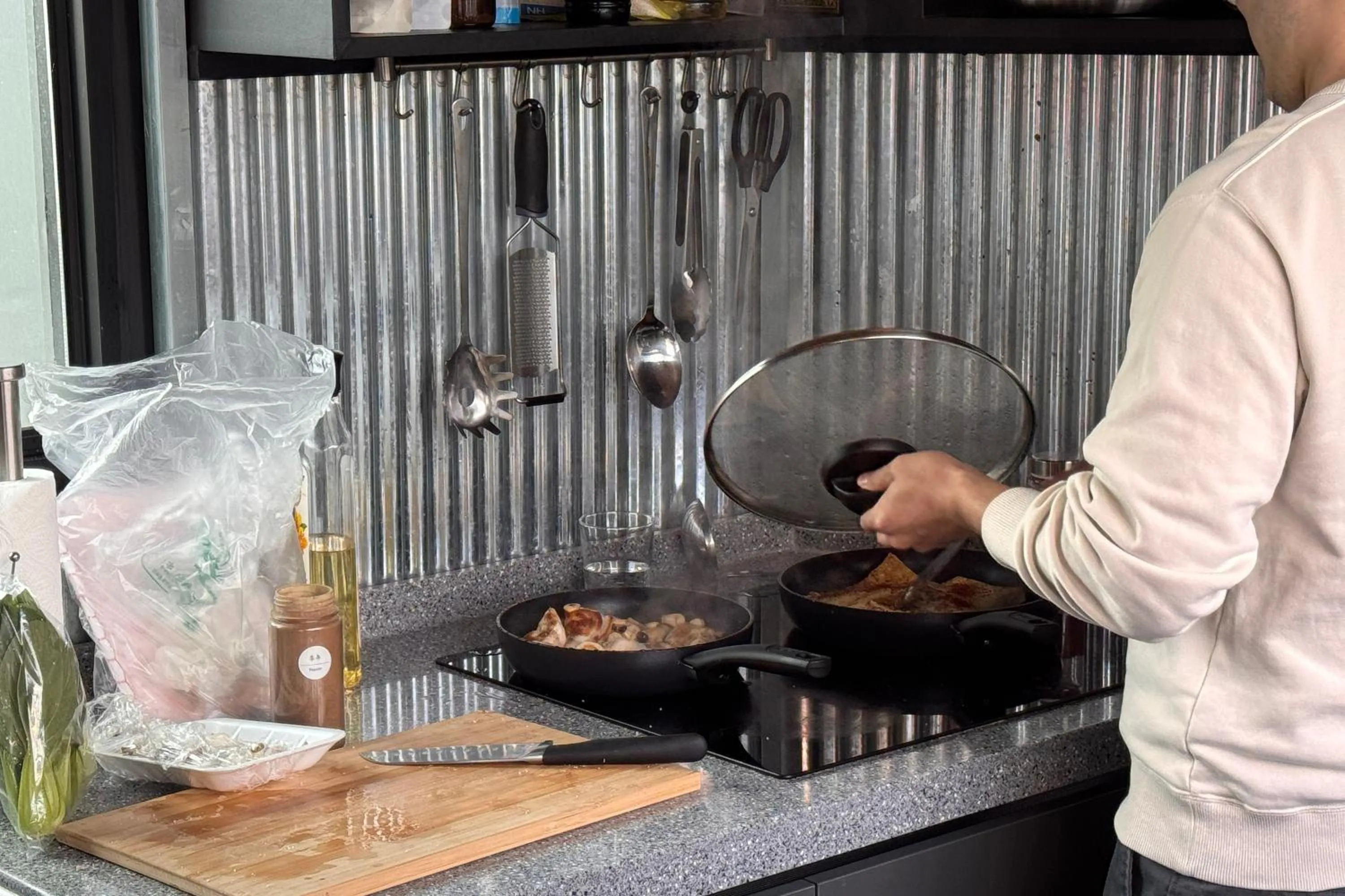 Communal kitchen in Original Backpackers