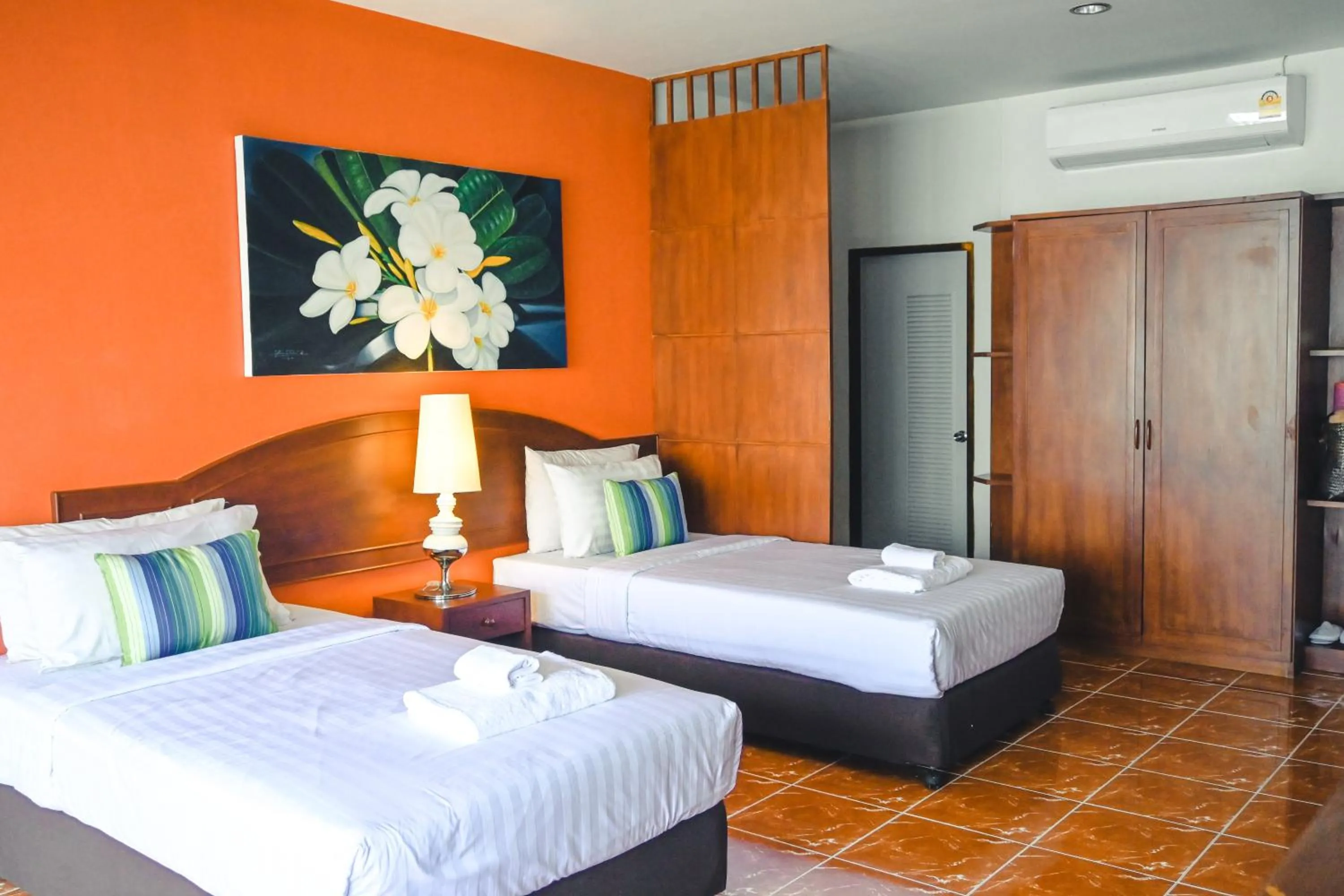 Bed in Sugar and Spice Inn