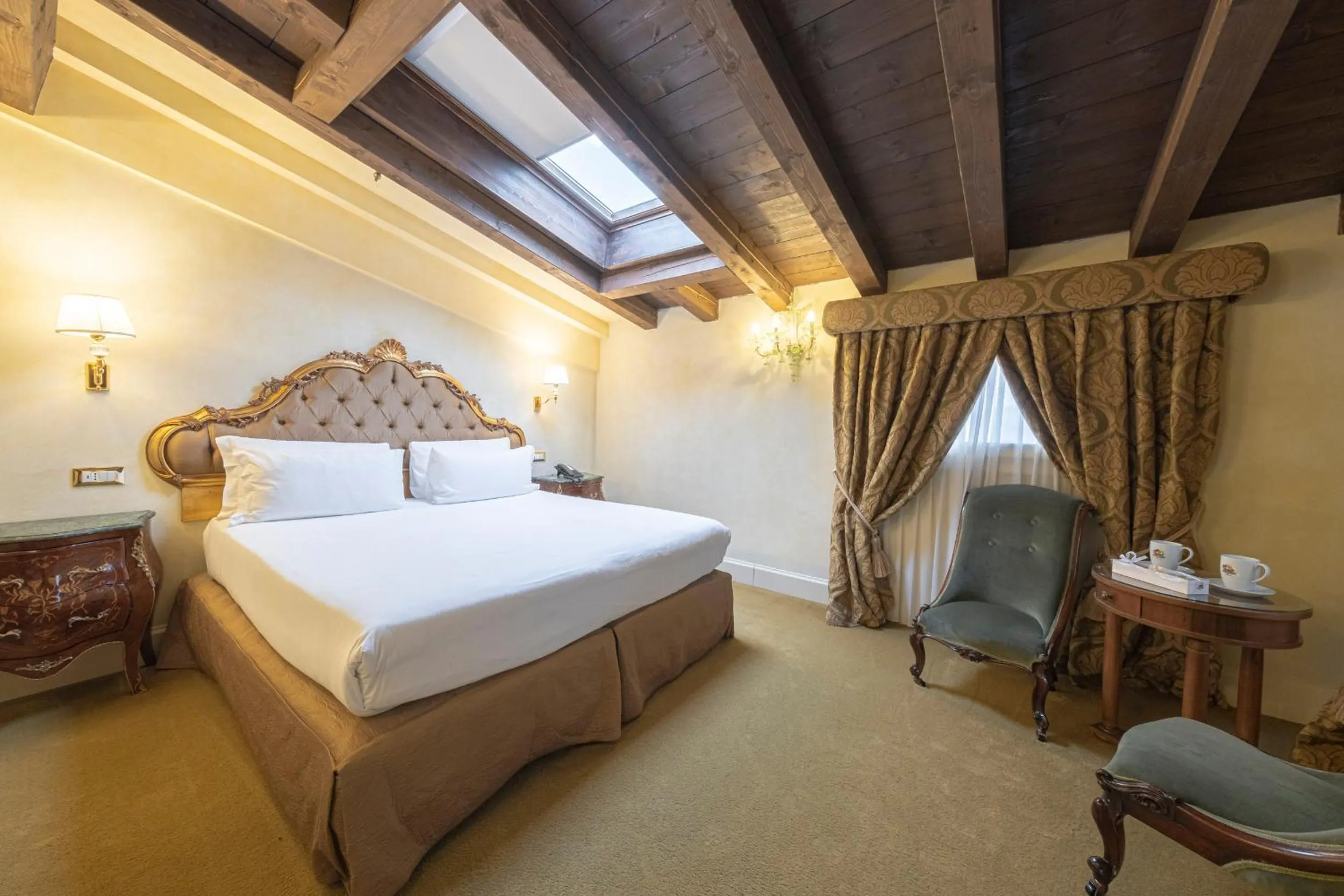 Bed in Hotel Villa Barbarich