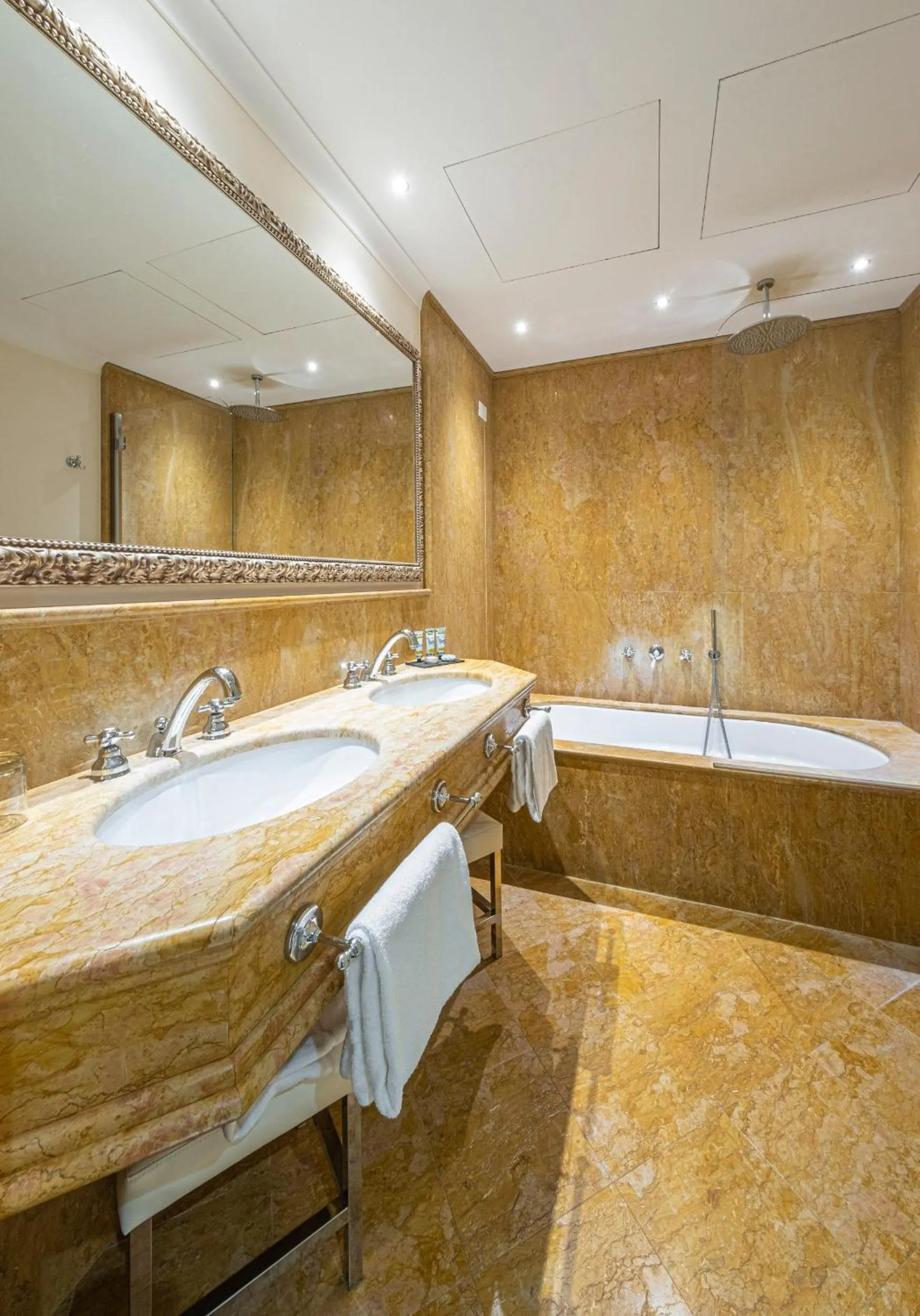 Hotel Villa Barbarich