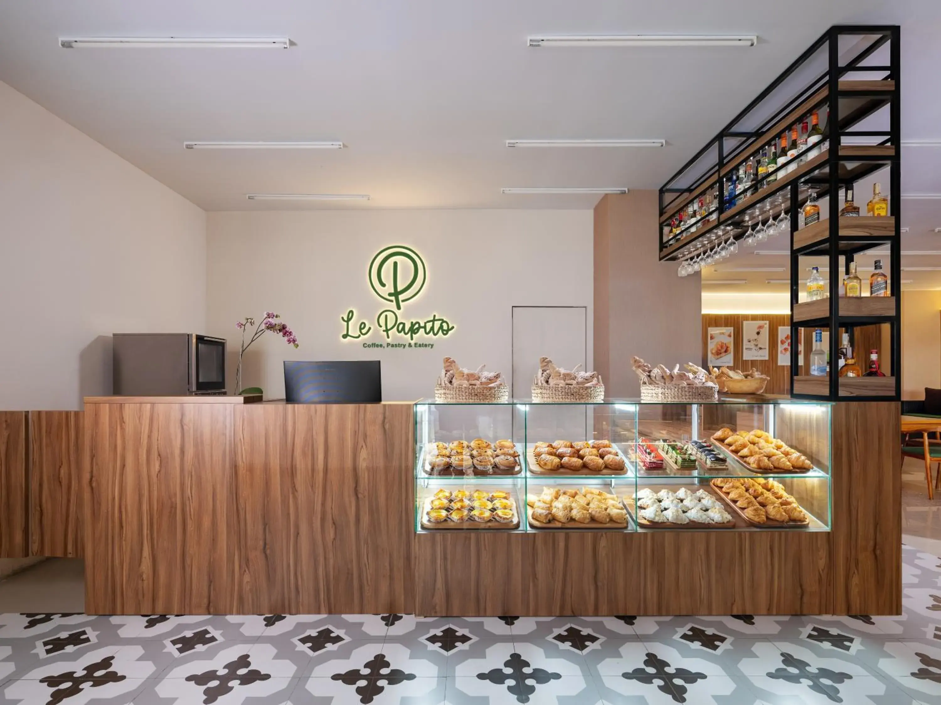 Restaurant/places to eat in The Alana Yogyakarta Hotel and Convention Center Restaurant/places to eat in The Alana Yogyakarta Hotel and Convention Center