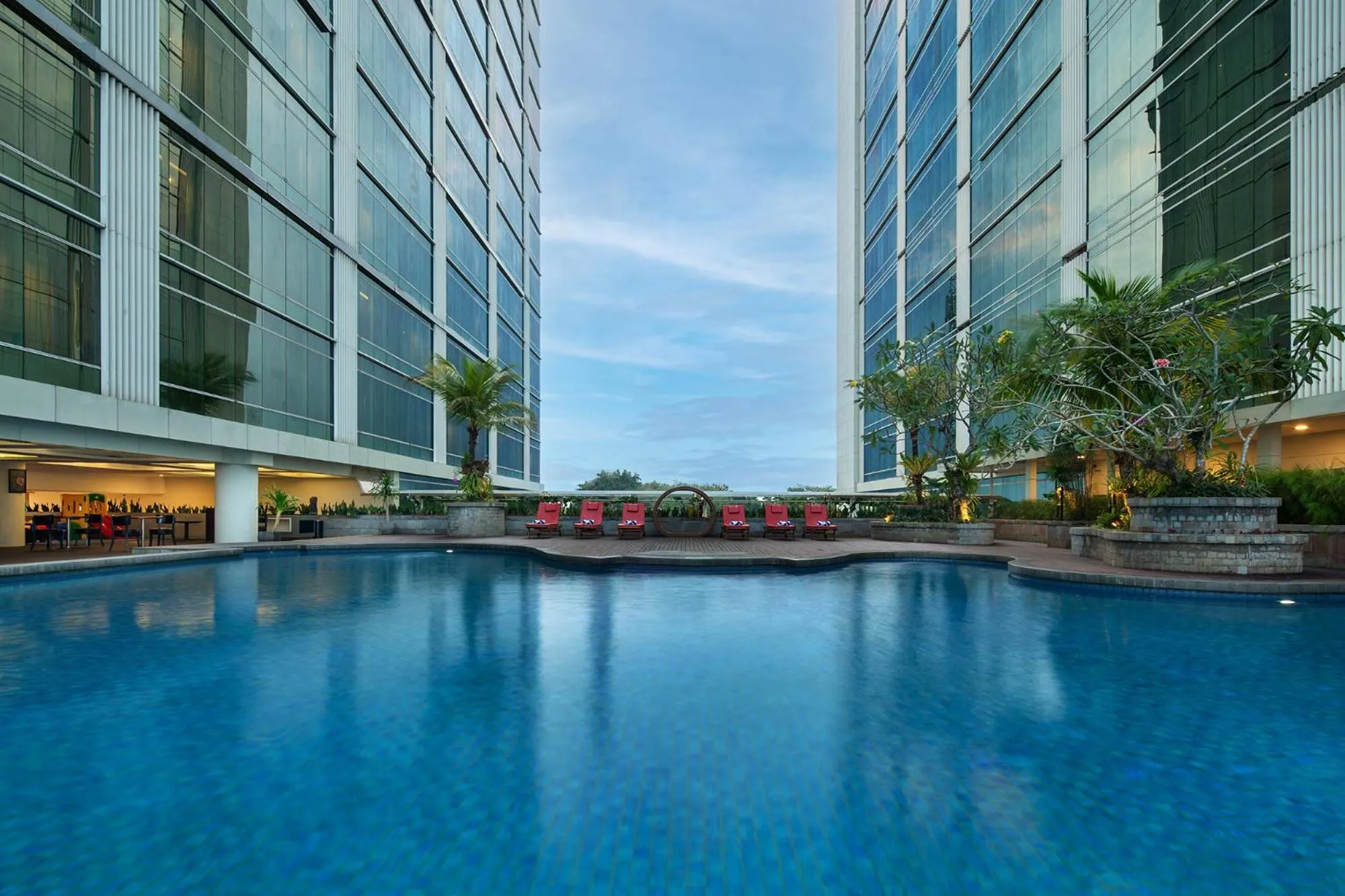 Swimming pool in The Alana Yogyakarta Hotel and Convention Center
