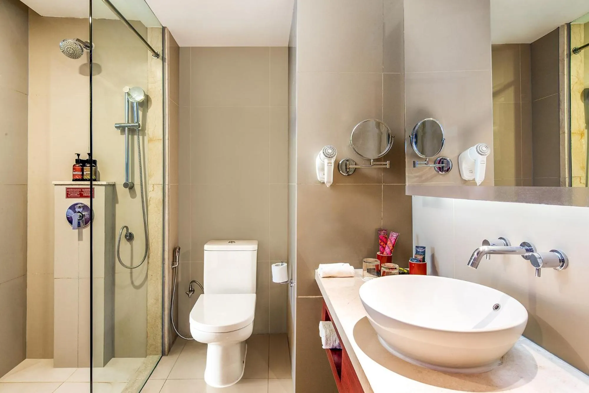 Bathroom in The Alana Yogyakarta Hotel and Convention Center