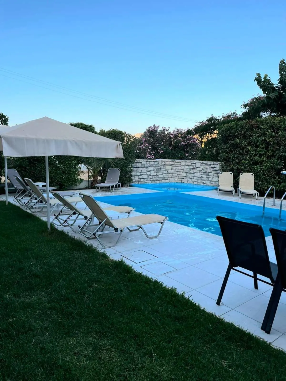 "Villa Kanavos" apts