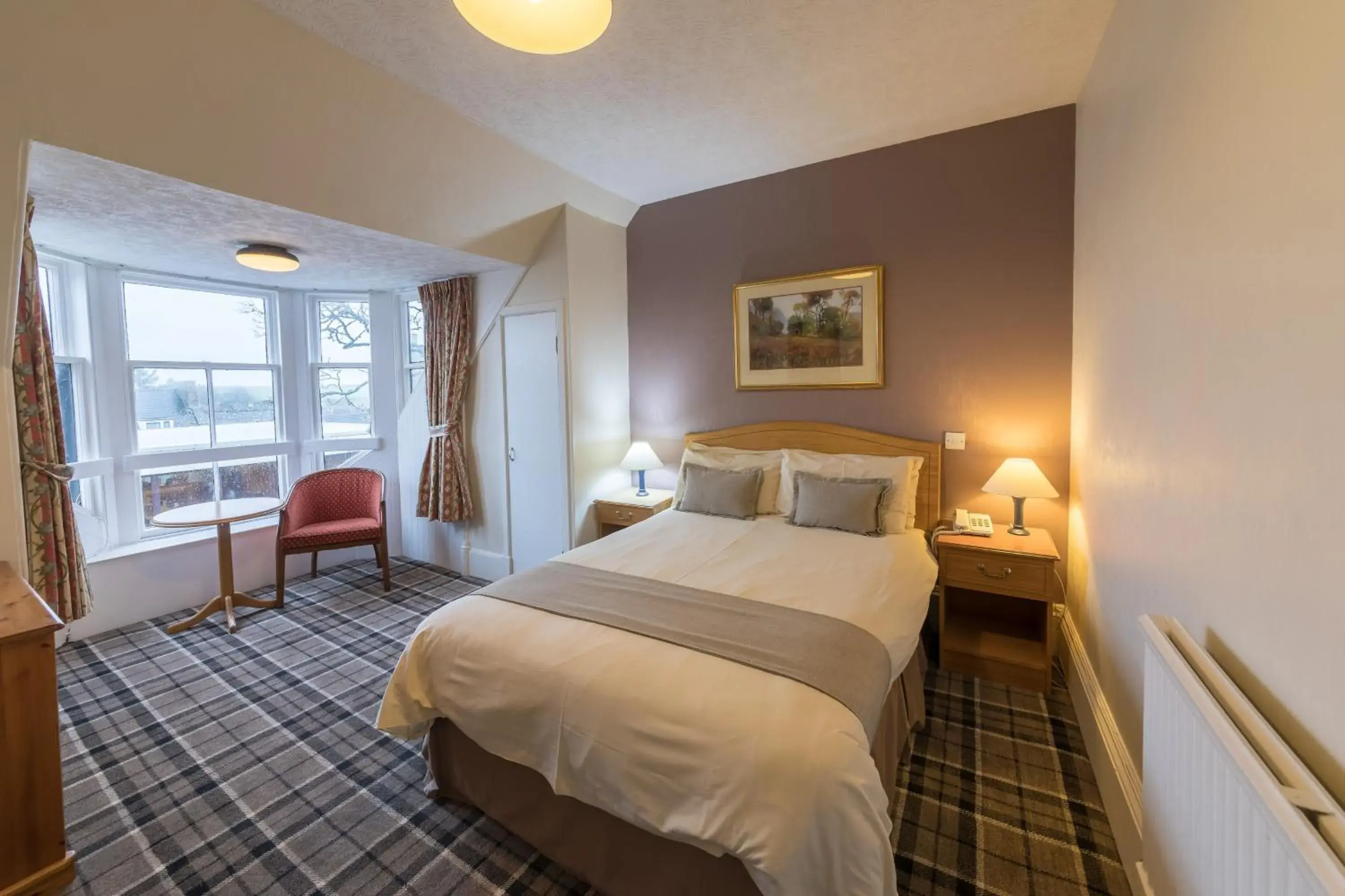 Superior Double Room in Pentland Hotel Superior Double Room in Pentland Hotel