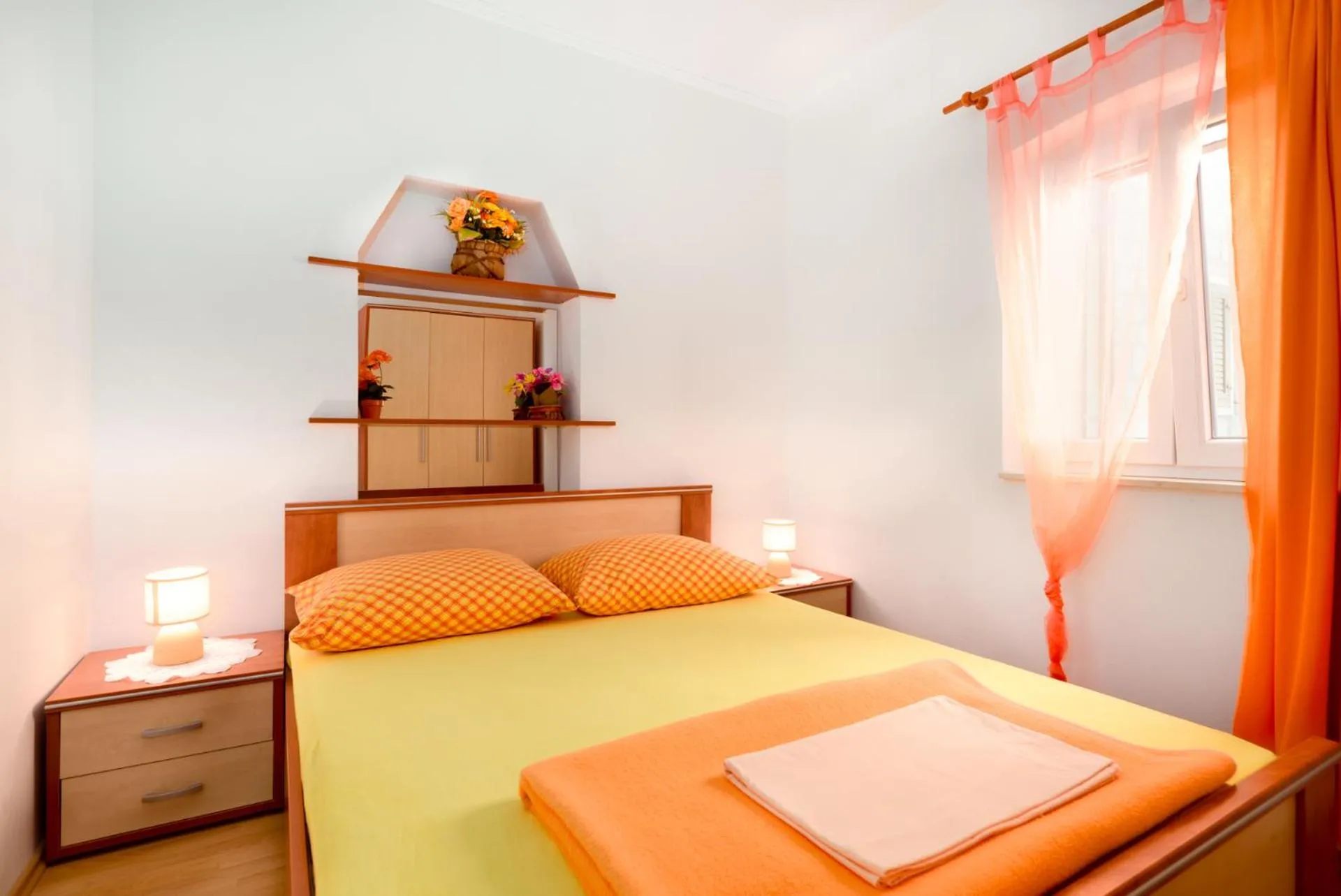 Bed in Apartment Daniela Old Town
