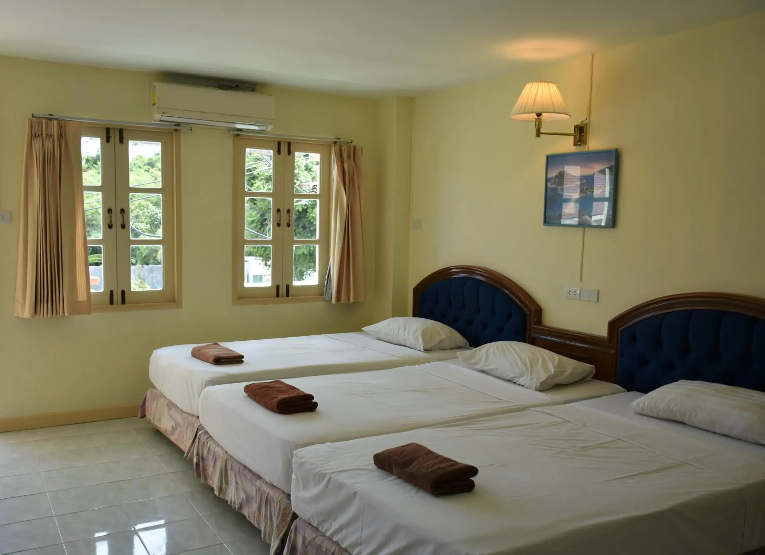 Bed in Jardin Bed in Jardin