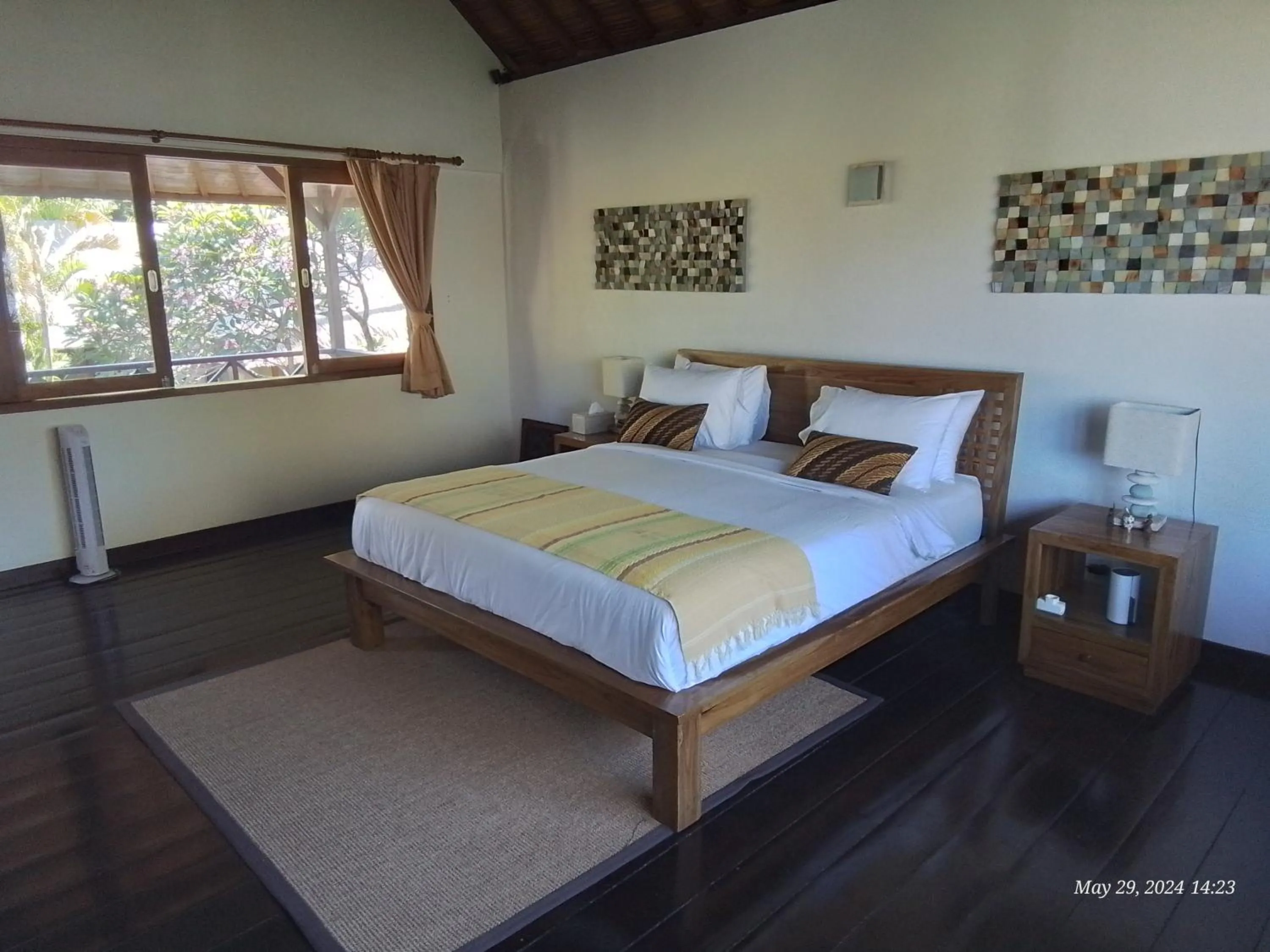 Bed in Villa del Mar Amed Bali