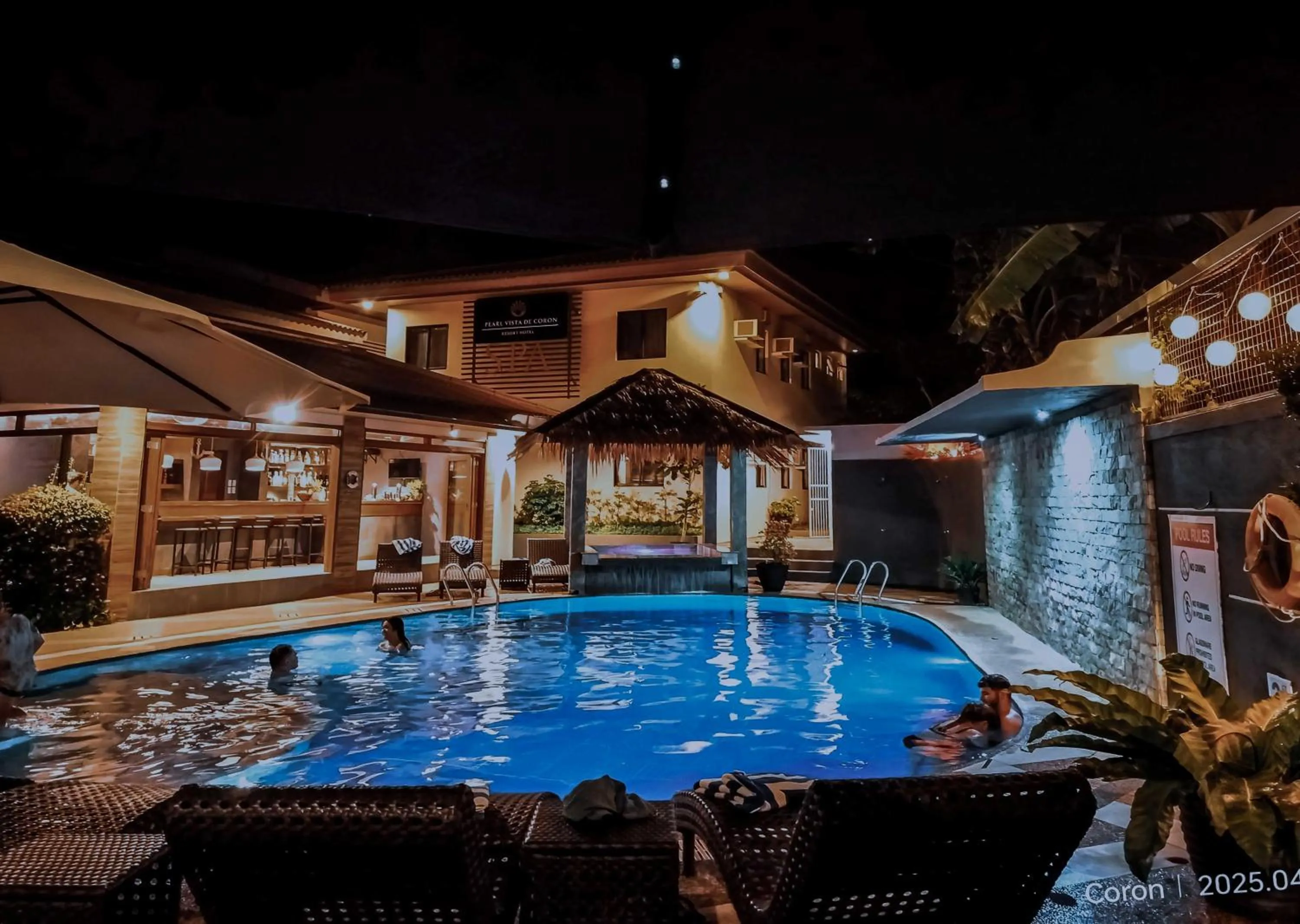 Swimming pool in Pearl Vista de Coron Resort Hotel