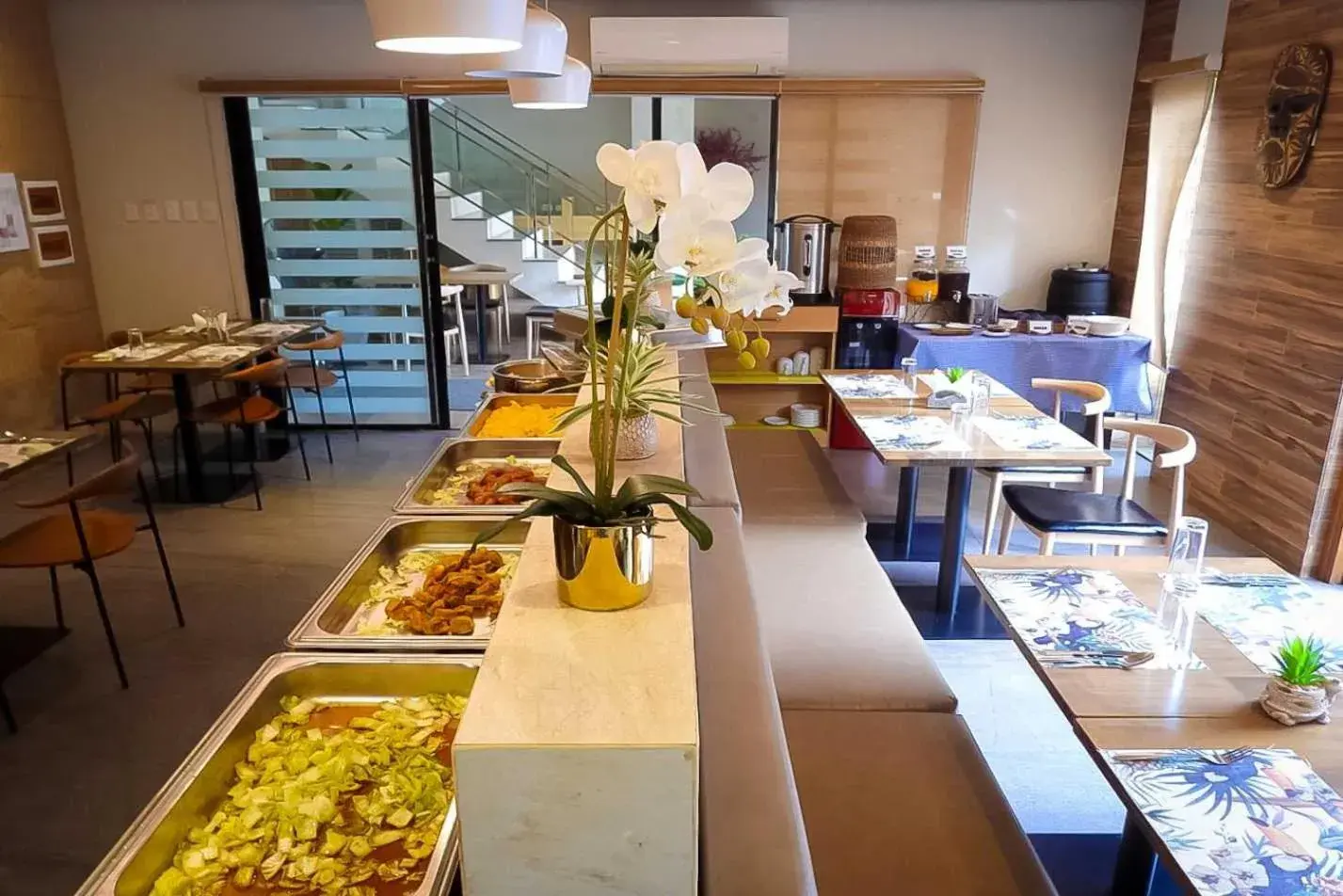 Restaurant/places to eat in Pearl Vista de Coron Resort Hotel Restaurant/places to eat in Pearl Vista de Coron Resort Hotel