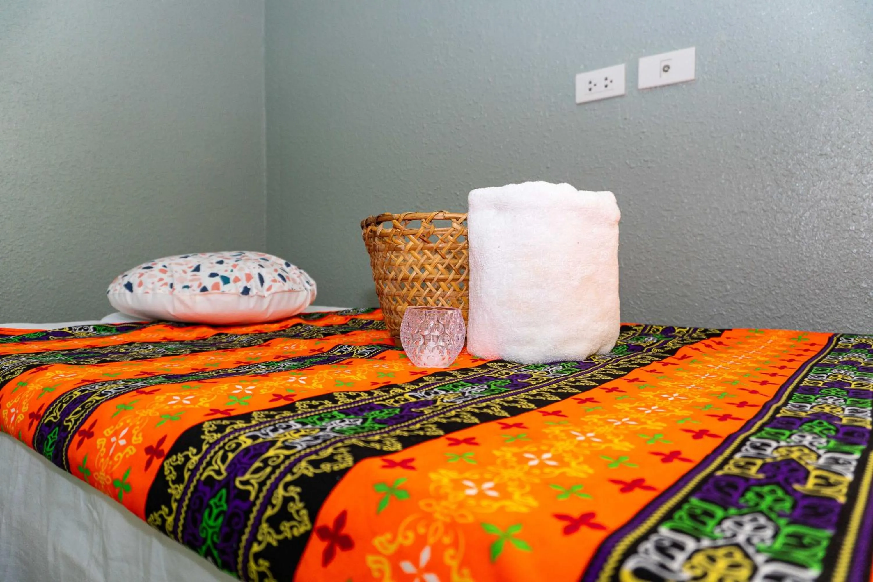 Massage, Bed in Pearl Vista de Coron Resort Hotel