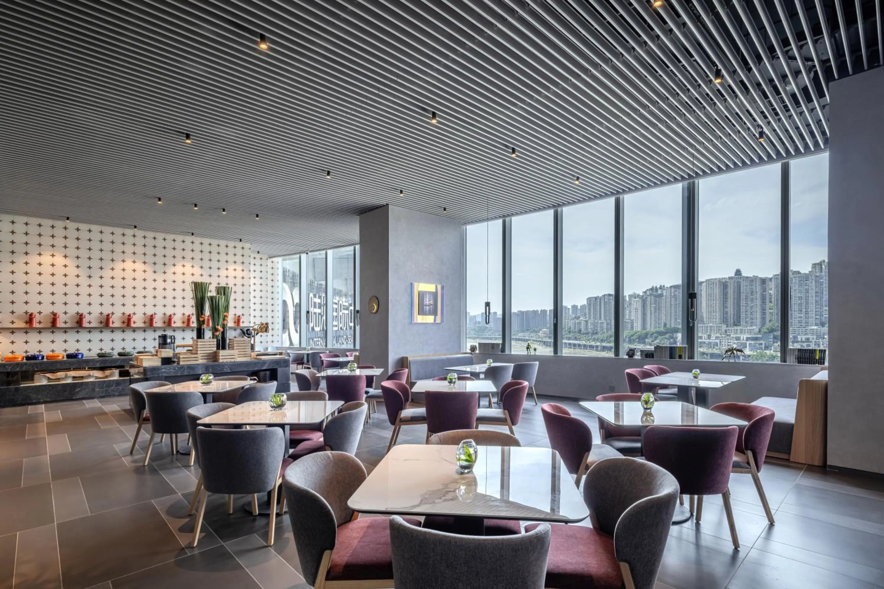 Breakfast in Pagoda Hotel Of SSAW ChongQing International Land-sea