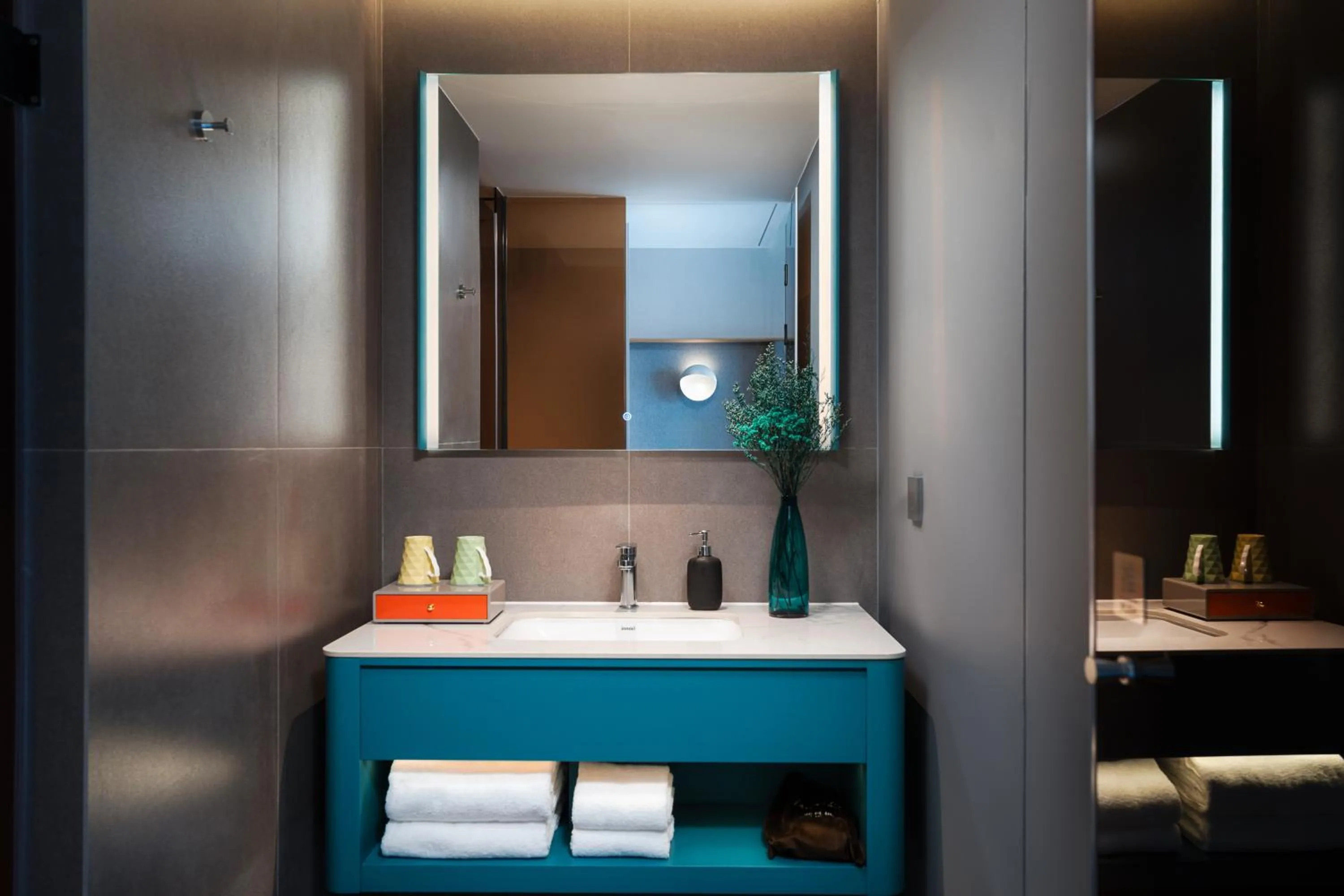 Bathroom in Pagoda Hotel Of SSAW ChongQing International Land-sea