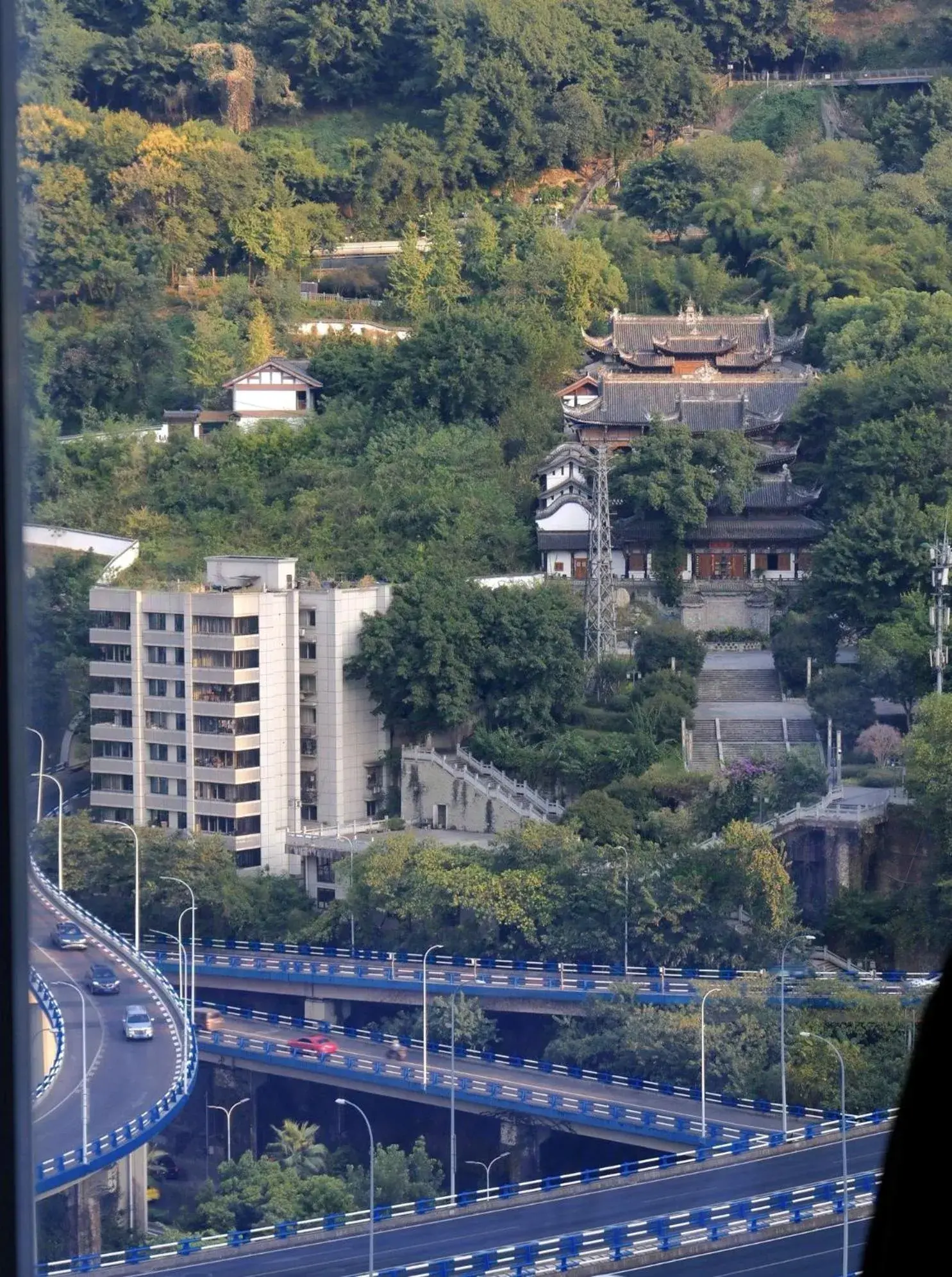 Mountain view in Pagoda Hotel Of SSAW ChongQing International Land-sea Mountain view in Pagoda Hotel Of SSAW ChongQing International Land-sea