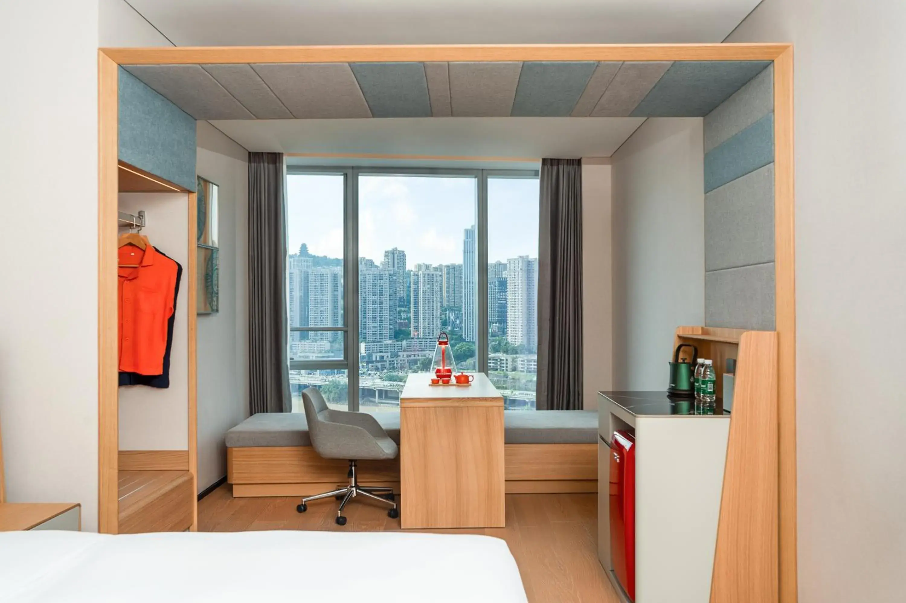 Photo of the whole room, Bed in Pagoda Hotel Of SSAW ChongQing International Land-sea Photo of the whole room, Bed in Pagoda Hotel Of SSAW ChongQing International Land-sea