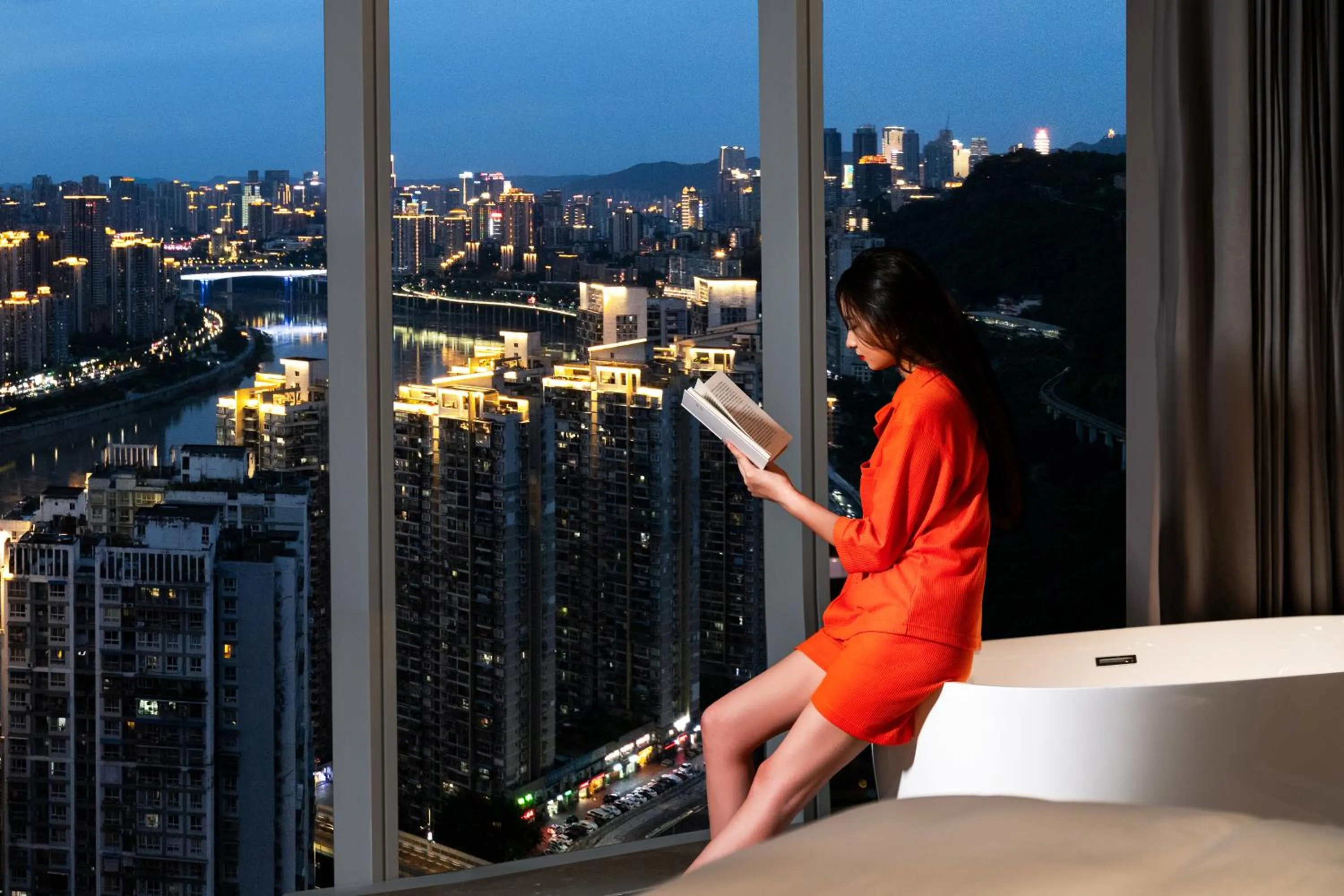 Night in Pagoda Hotel Of SSAW ChongQing International Land-sea