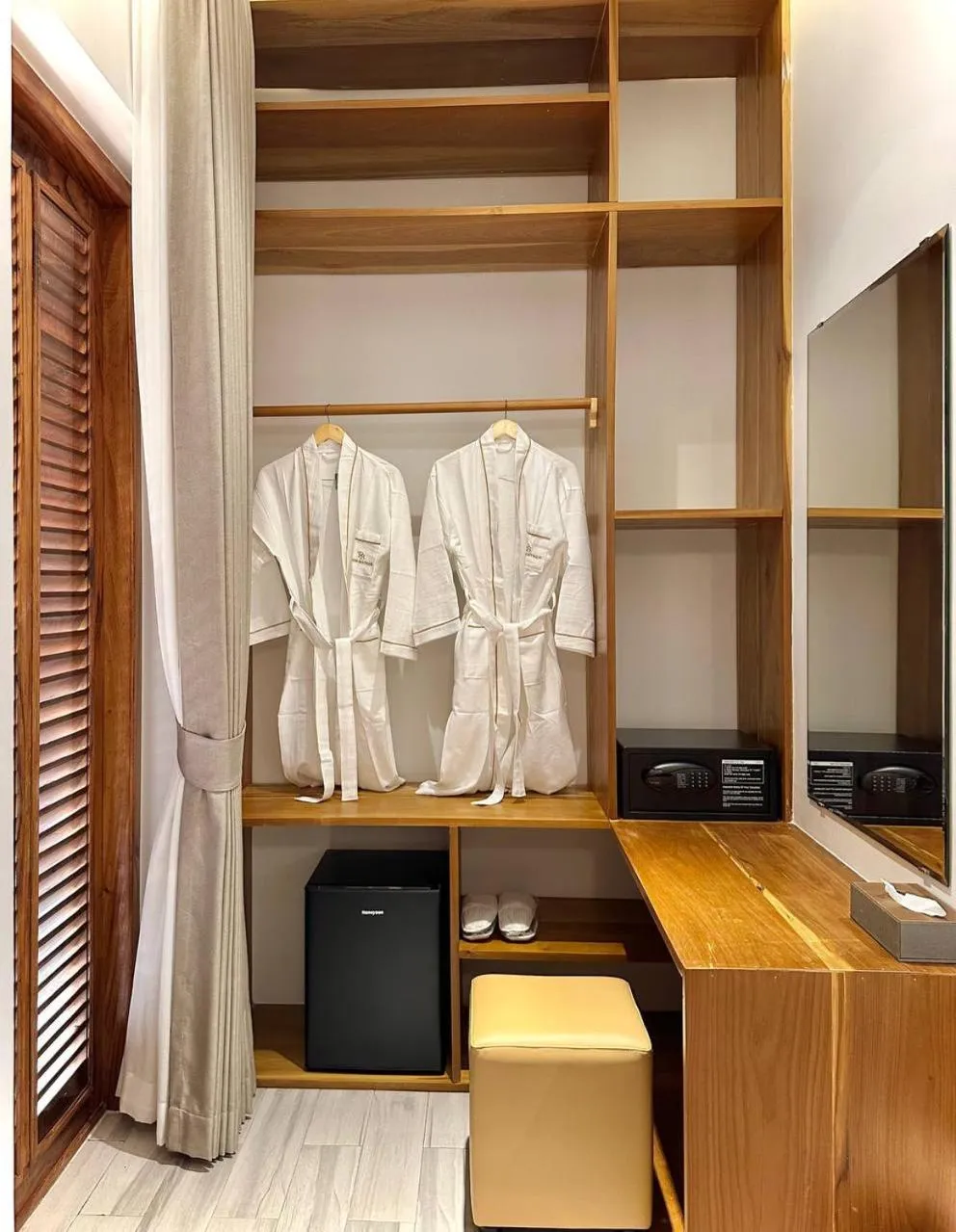 wardrobe in The R&B Boutique