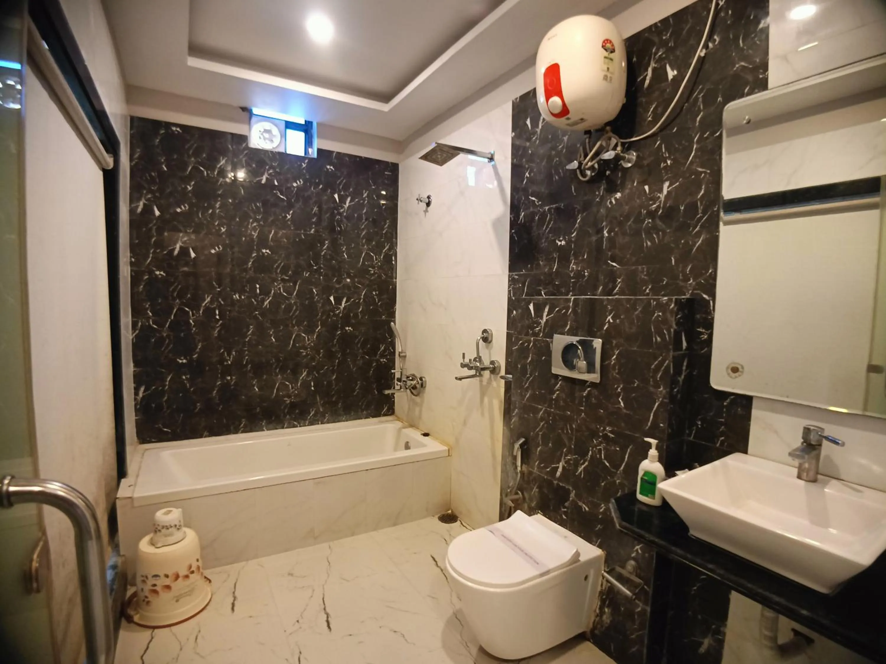 Shower in Samudra Bilas Resort, Mandarmoni