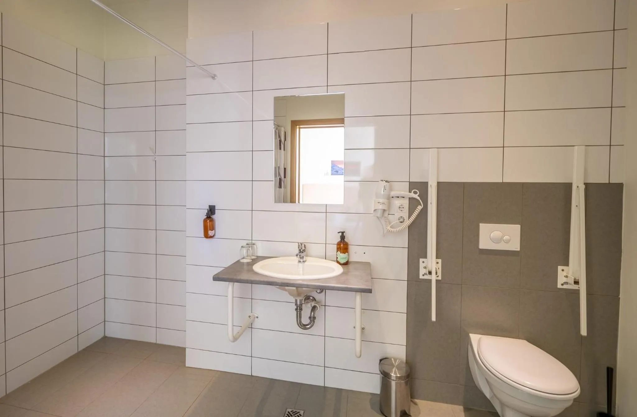 Bathroom in Hotel Eskifjörður