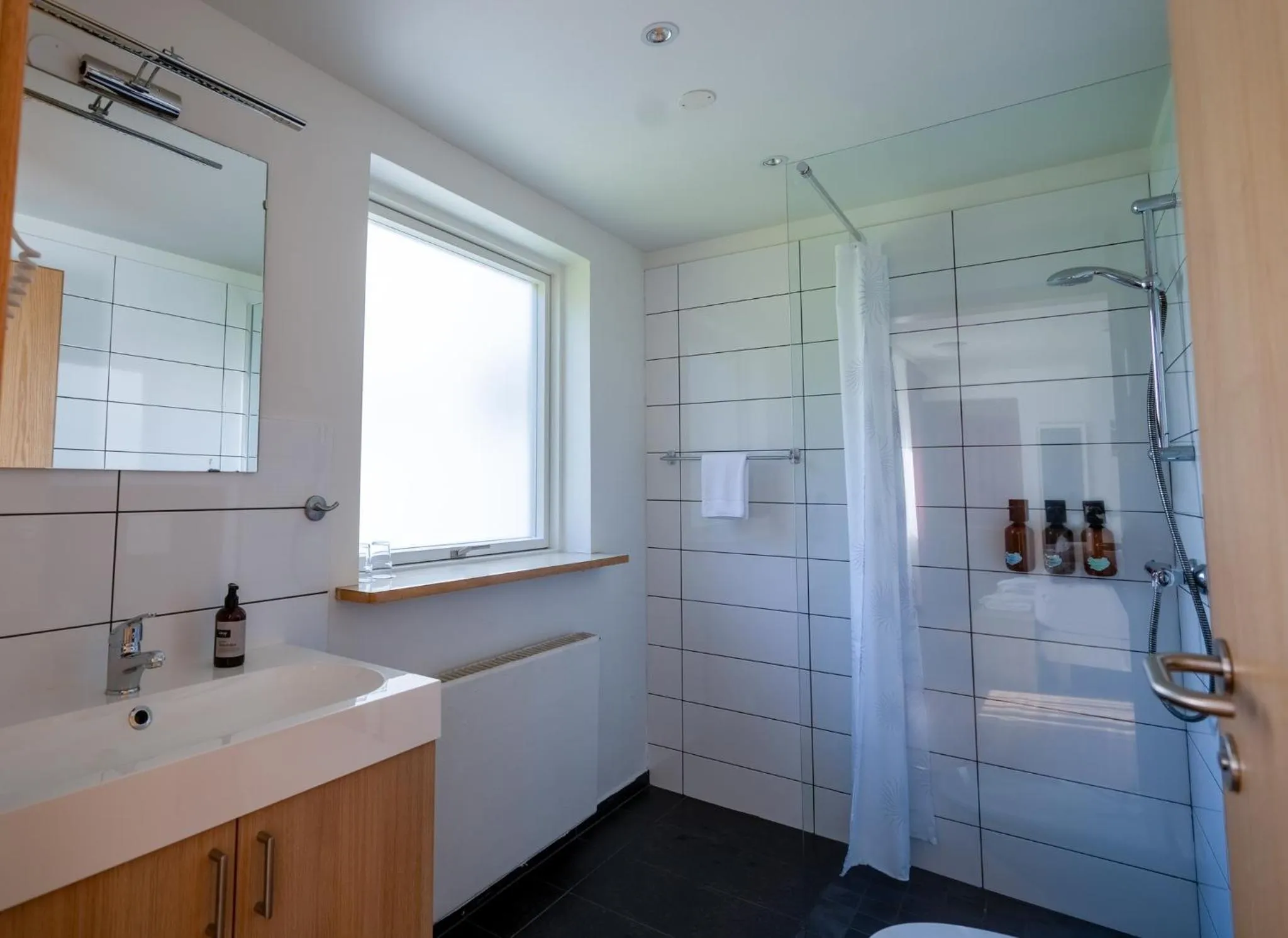 Bathroom in Hotel Eskifjörður