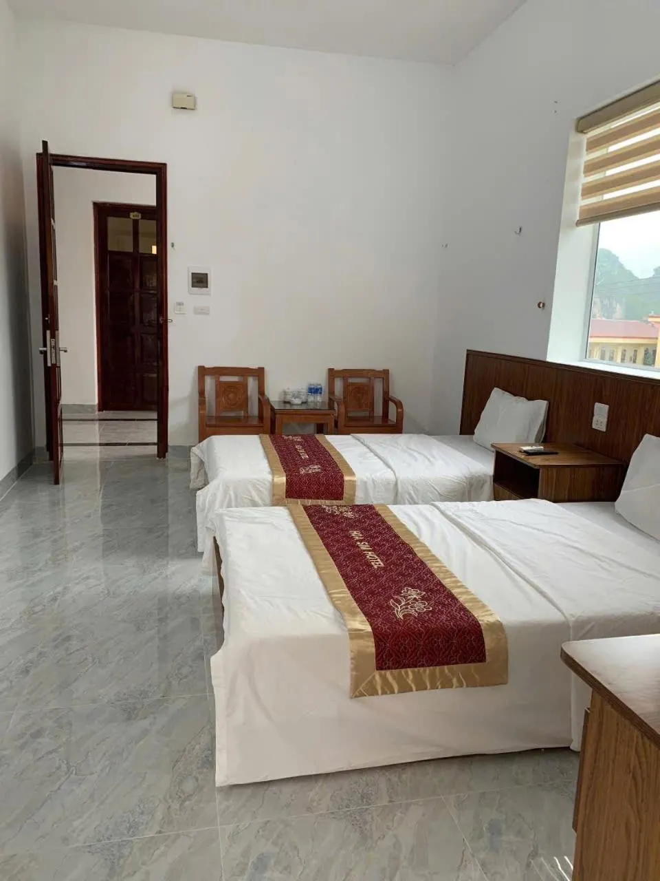 Bed in Hoa Sim Hotel LS - by BAY LUXURY