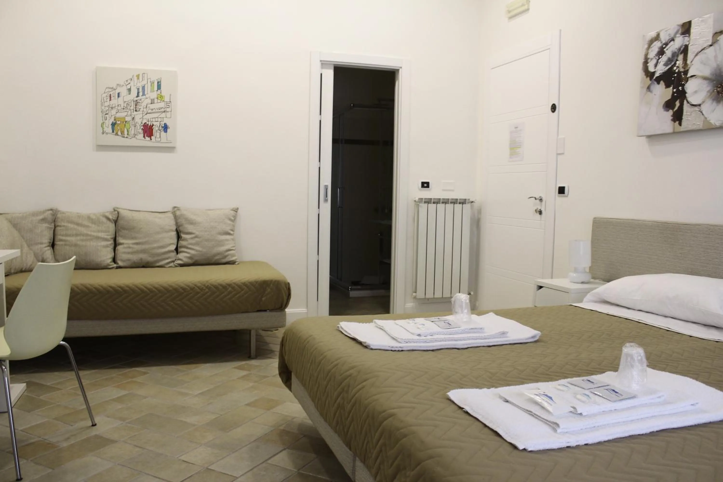 Photo of the whole room, Bed in Attico Luxury B&B