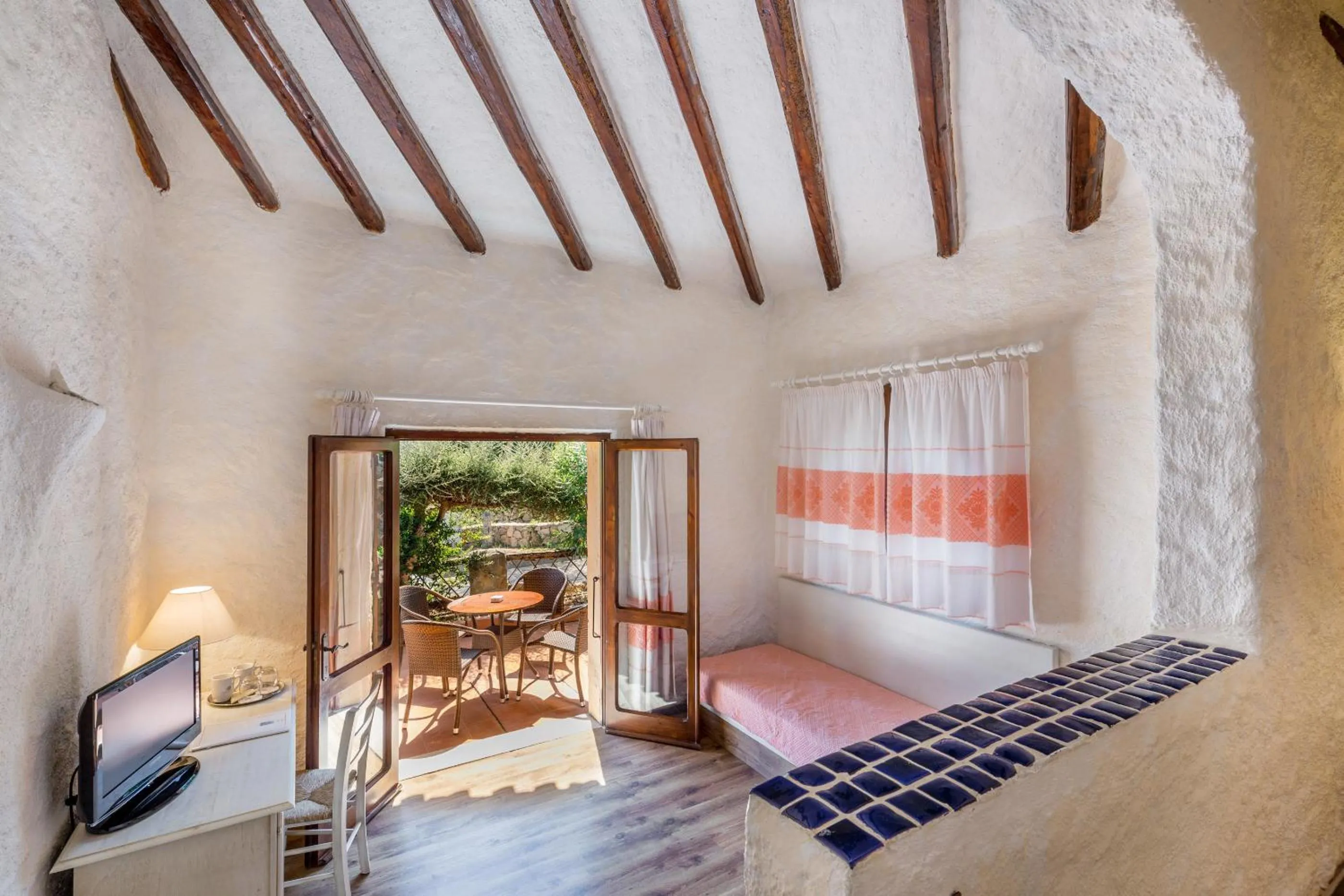 Living room, Bed in Hotel Don Diego