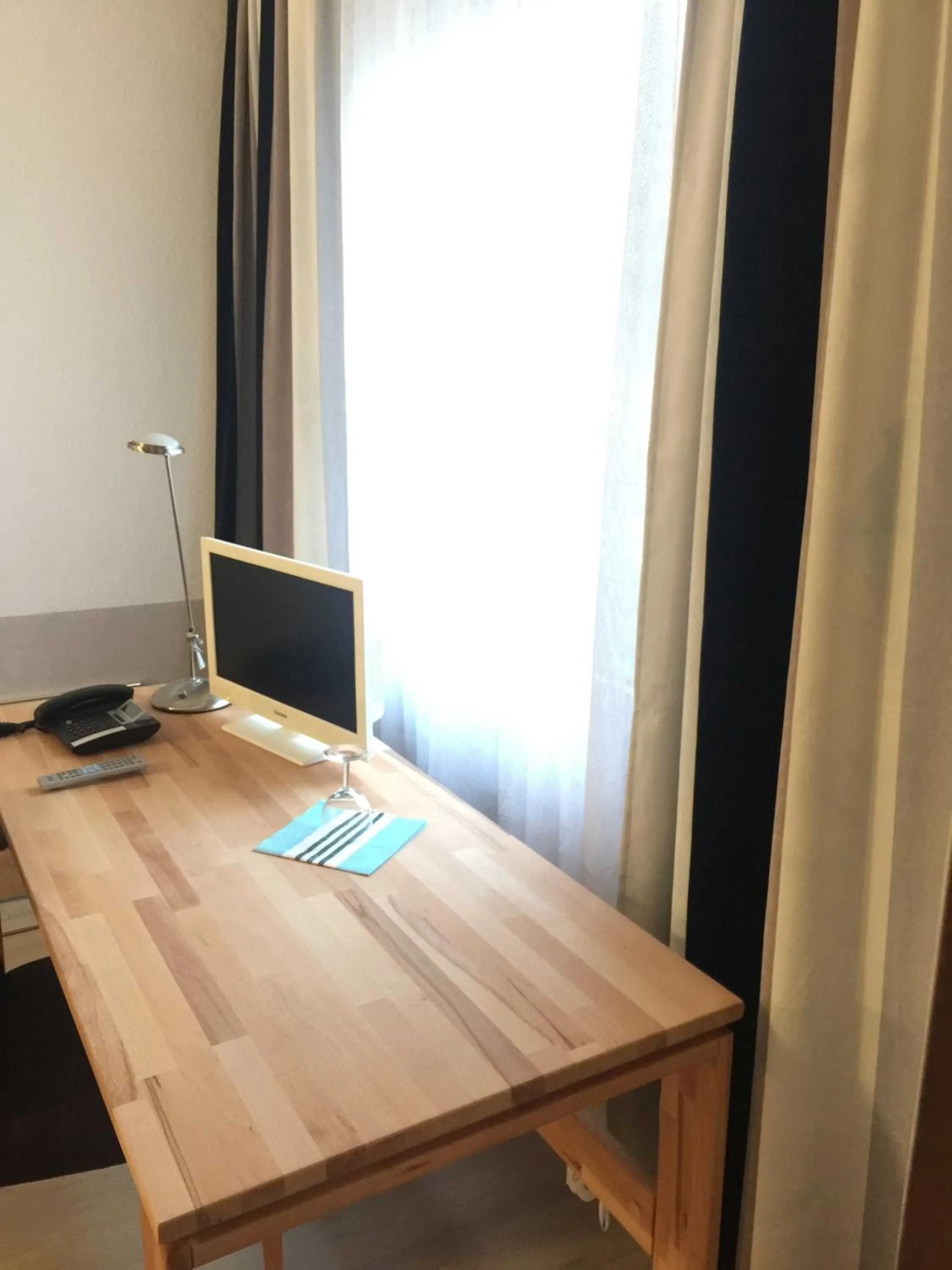 Comfort Single Room in Hotel Erlenstegen