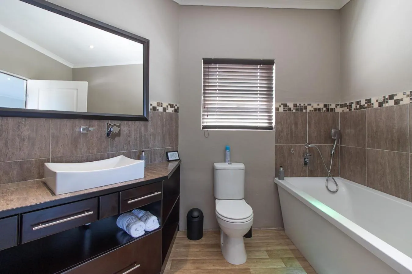 Bathroom in Dockside
