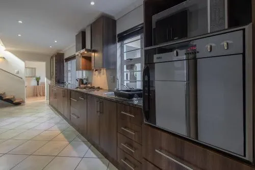 Apartment in Dockside