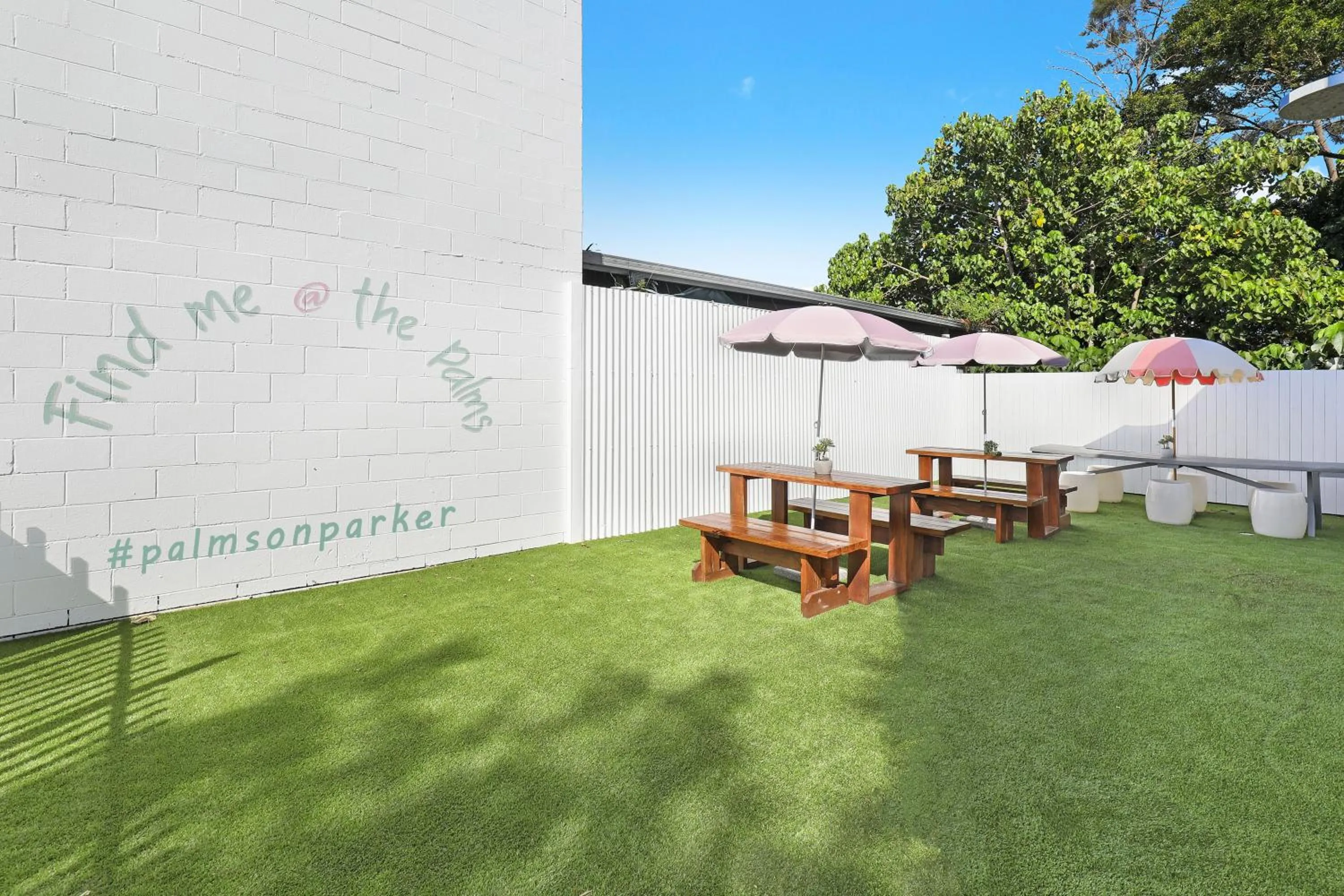 Garden in Palms on Parker Backpackers