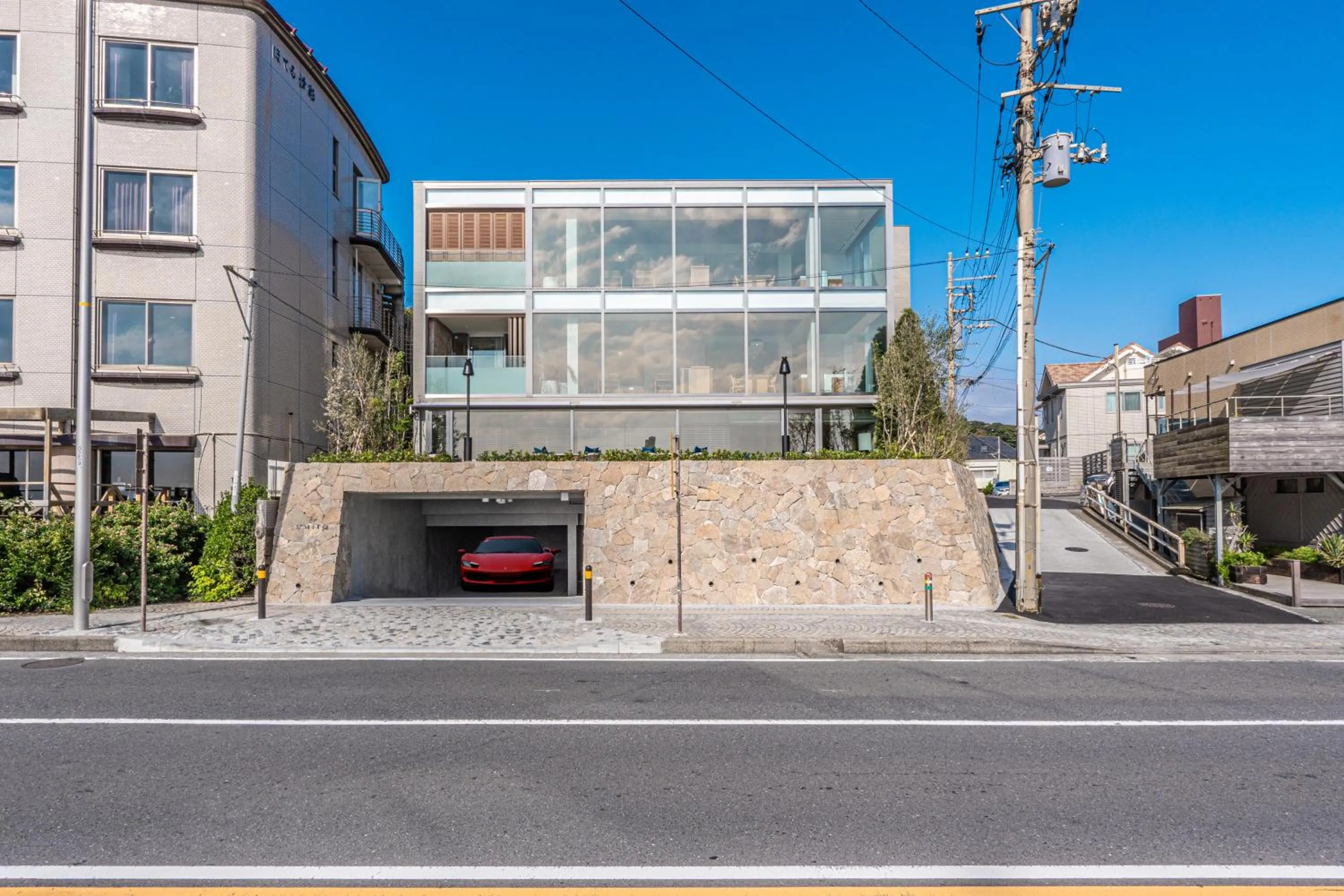Property building in UMITO Kamakura Koshigoe