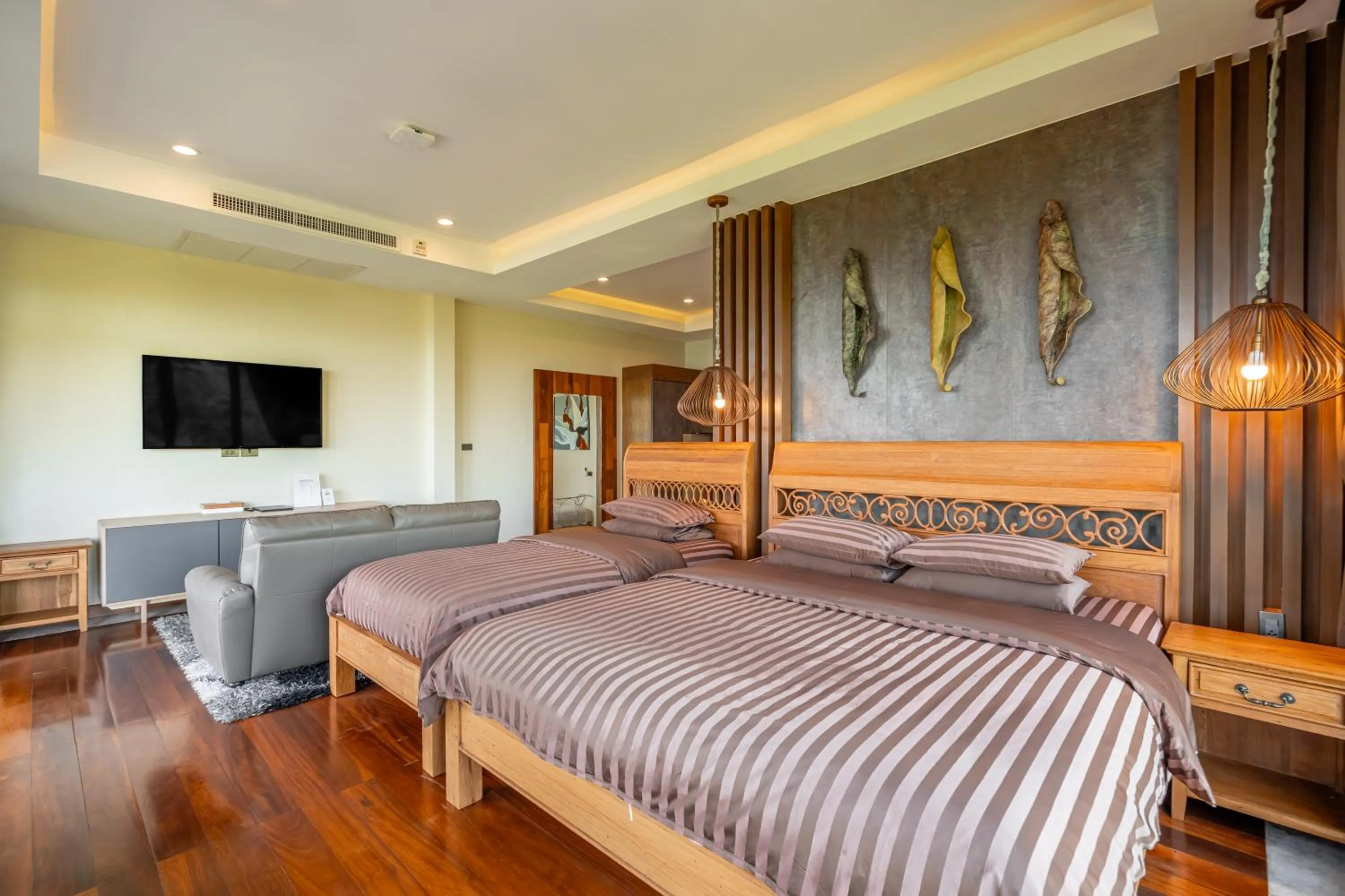 Bed in Ocean Pearl Seaview Residence
