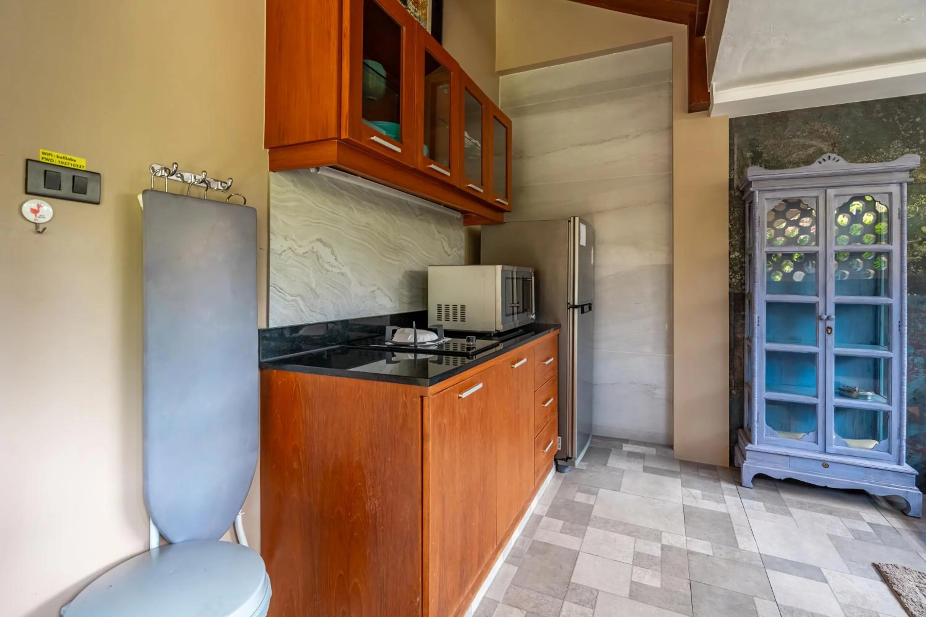 Kitchen or kitchenette in Ocean Pearl Seaview Residence